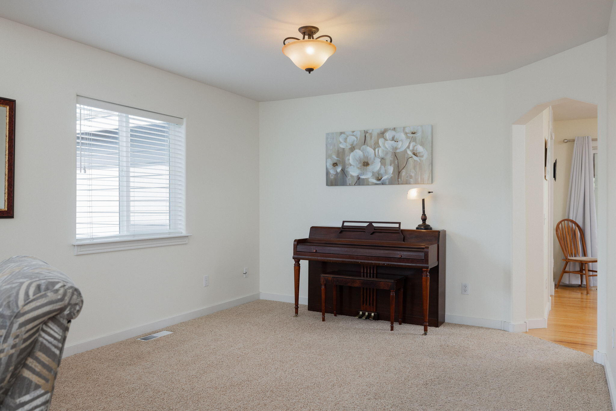 2277 NE Scarlet Court