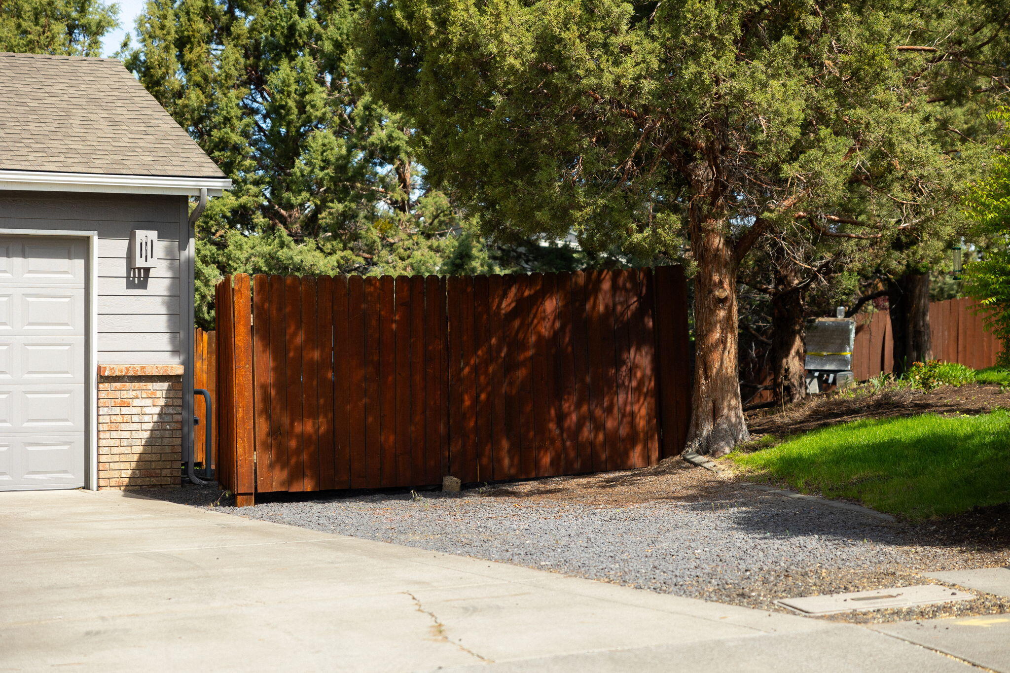 2277 NE Scarlet Court