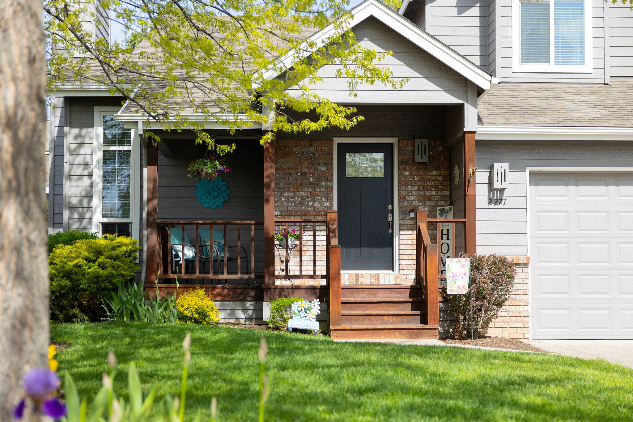 2277 NE Scarlet Court