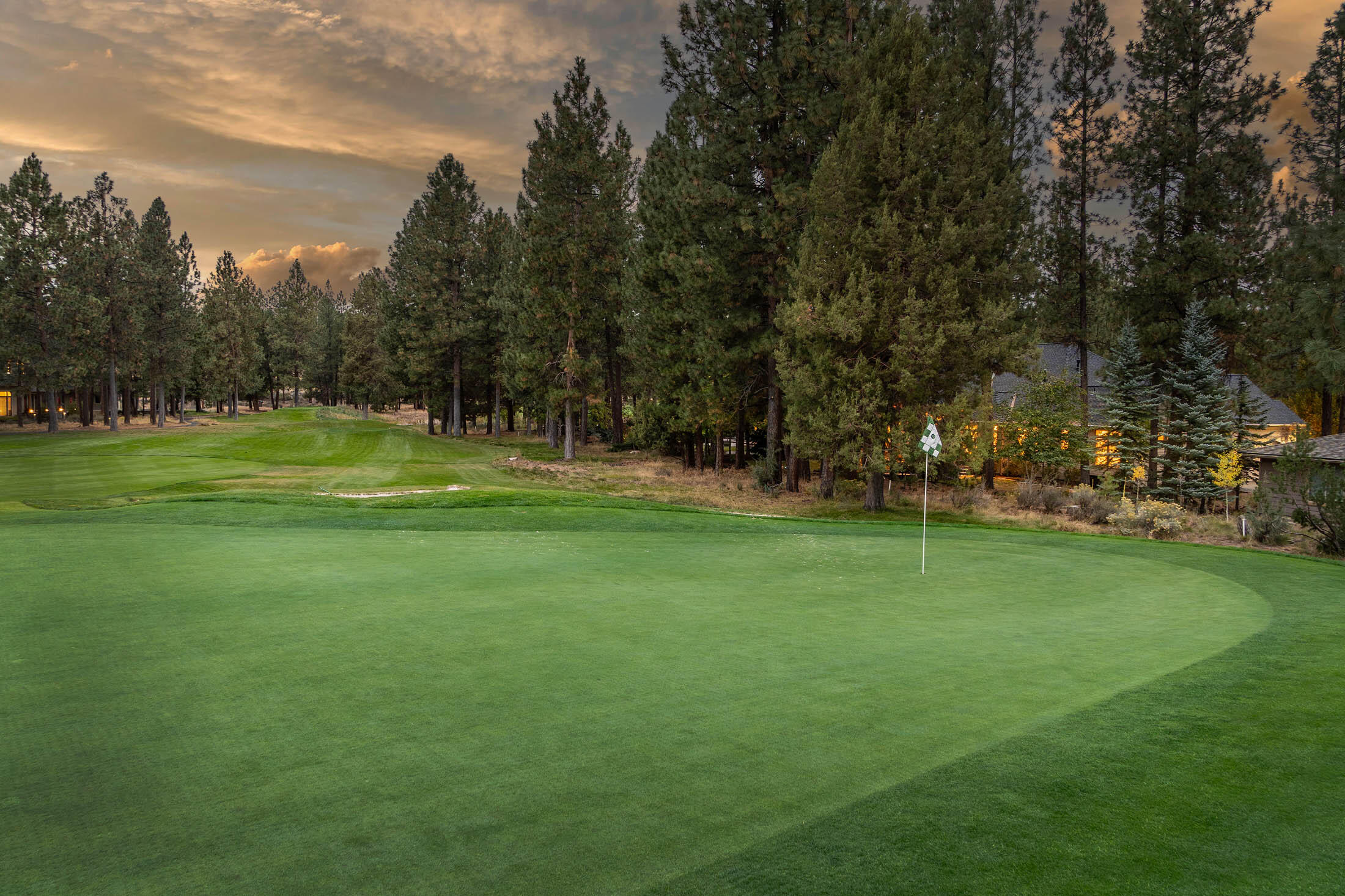 2721 NW Champion Circle