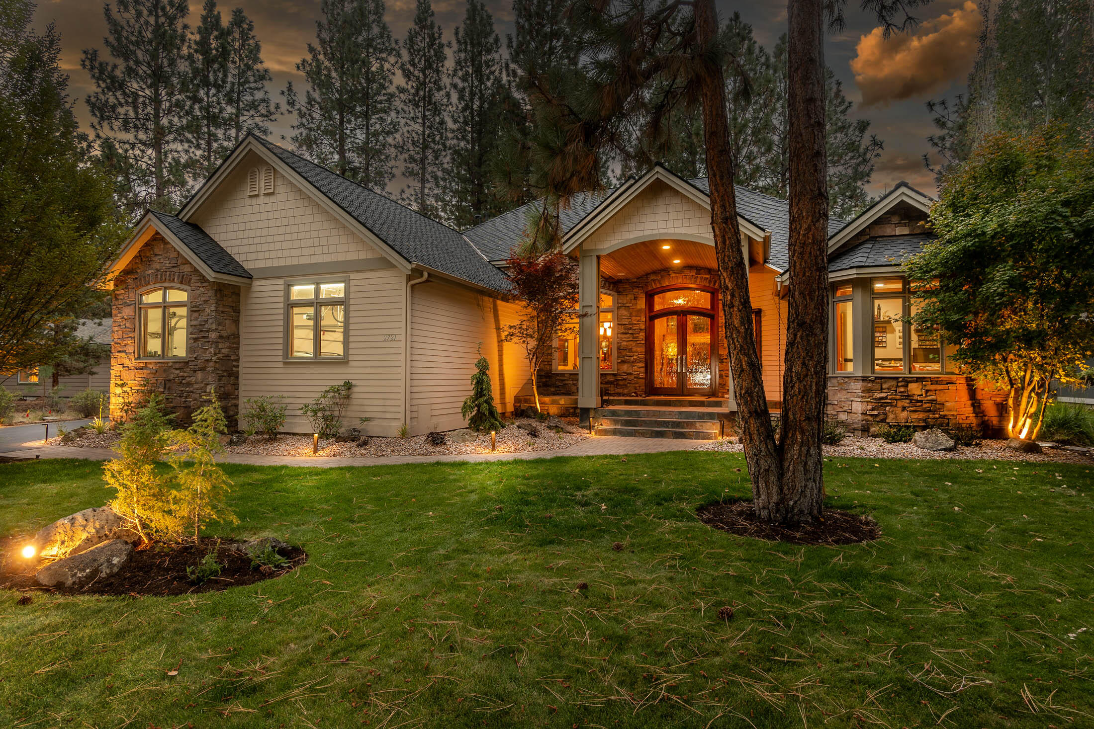 2721 NW Champion Circle