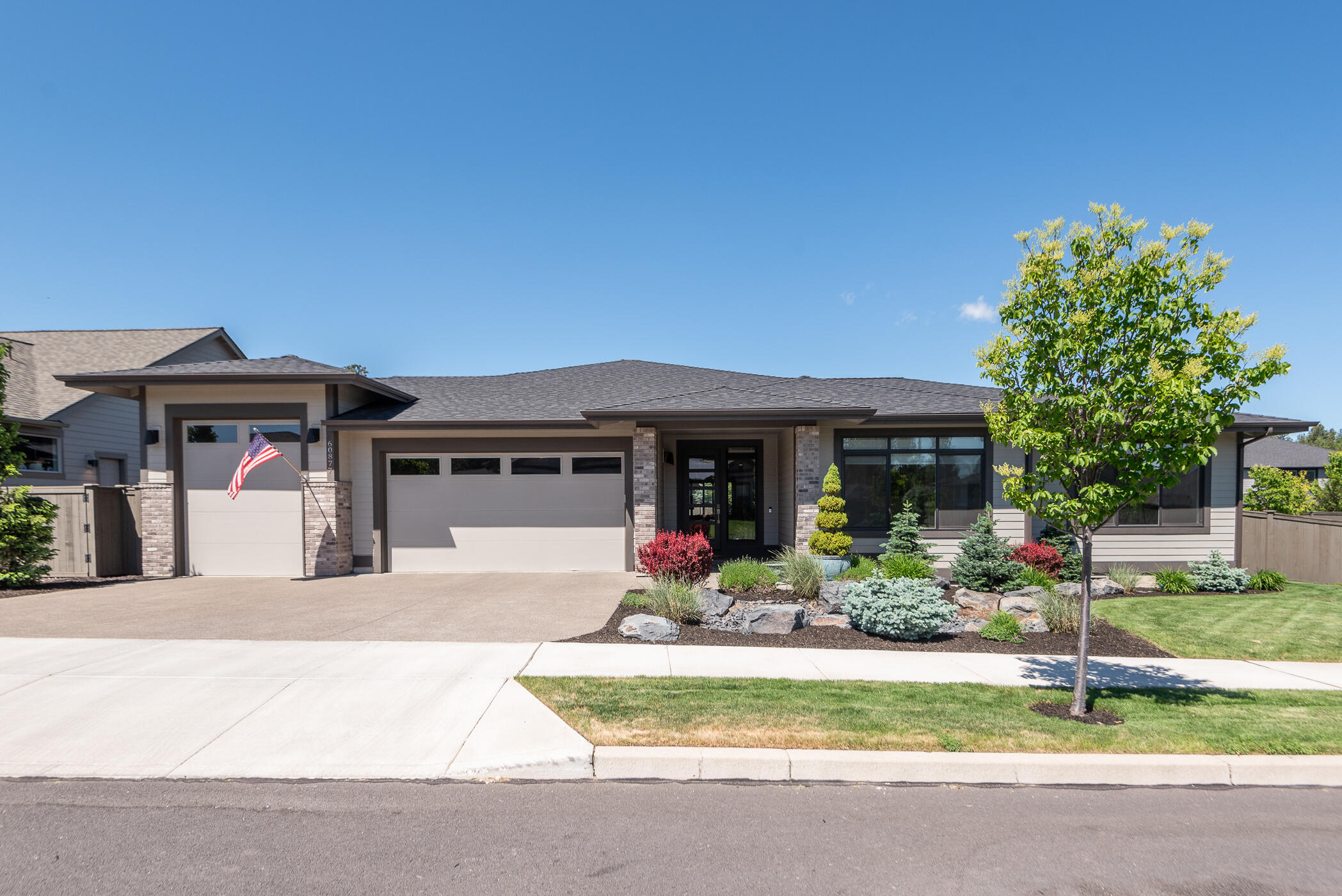 60877 SW Deer Creek Place