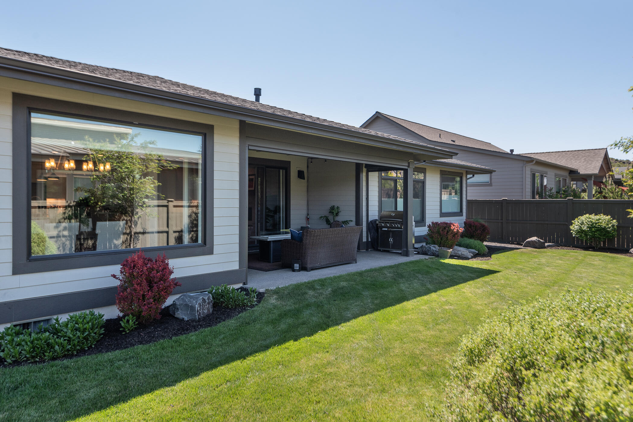 60877 SW Deer Creek Place