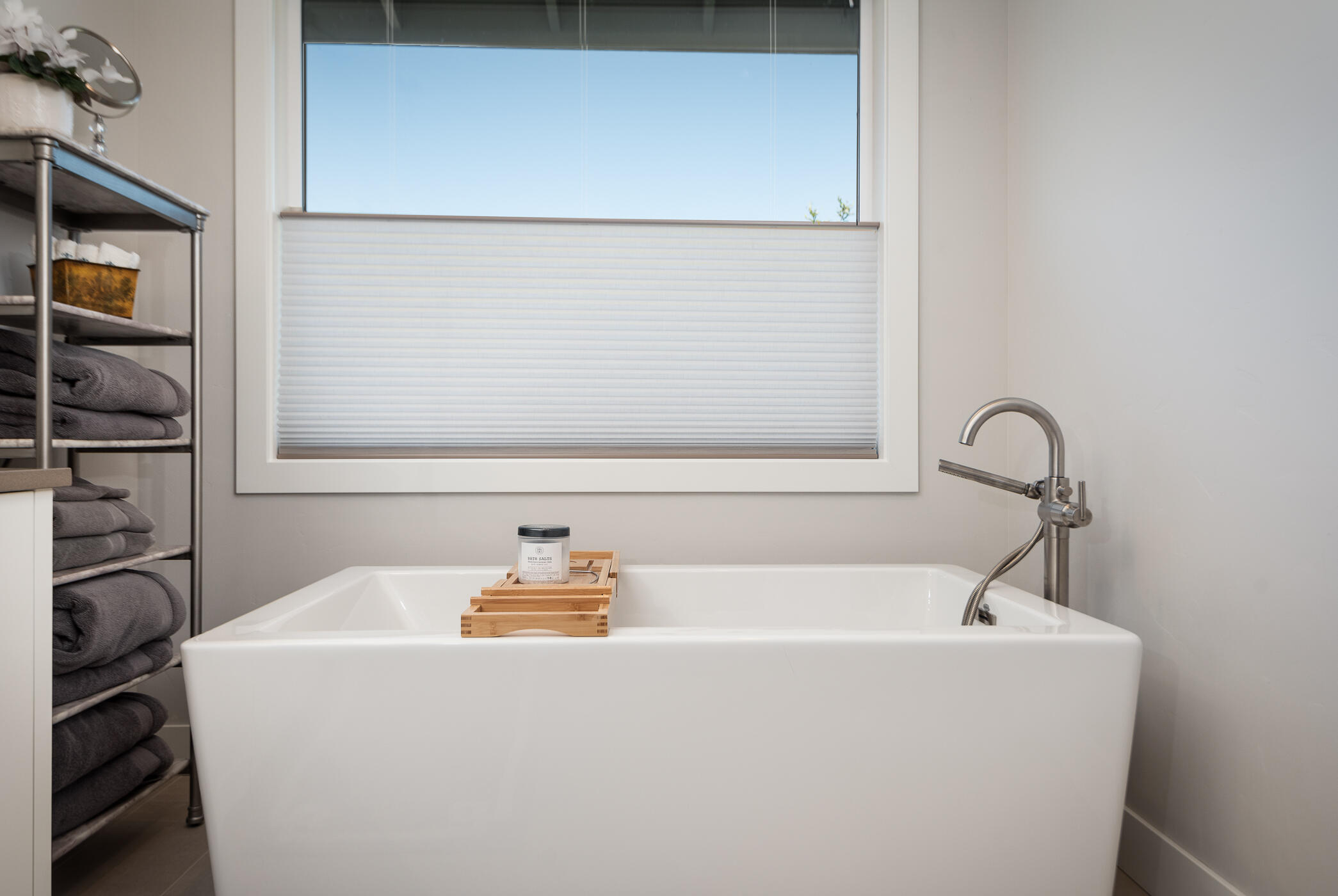 60877 SW Deer Creek Place