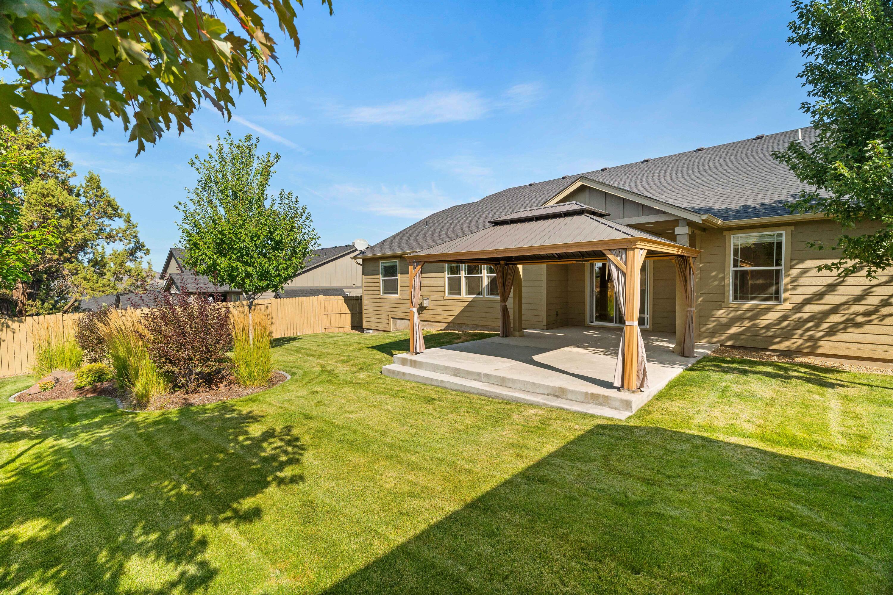 4646 SW Umatilla Avenue