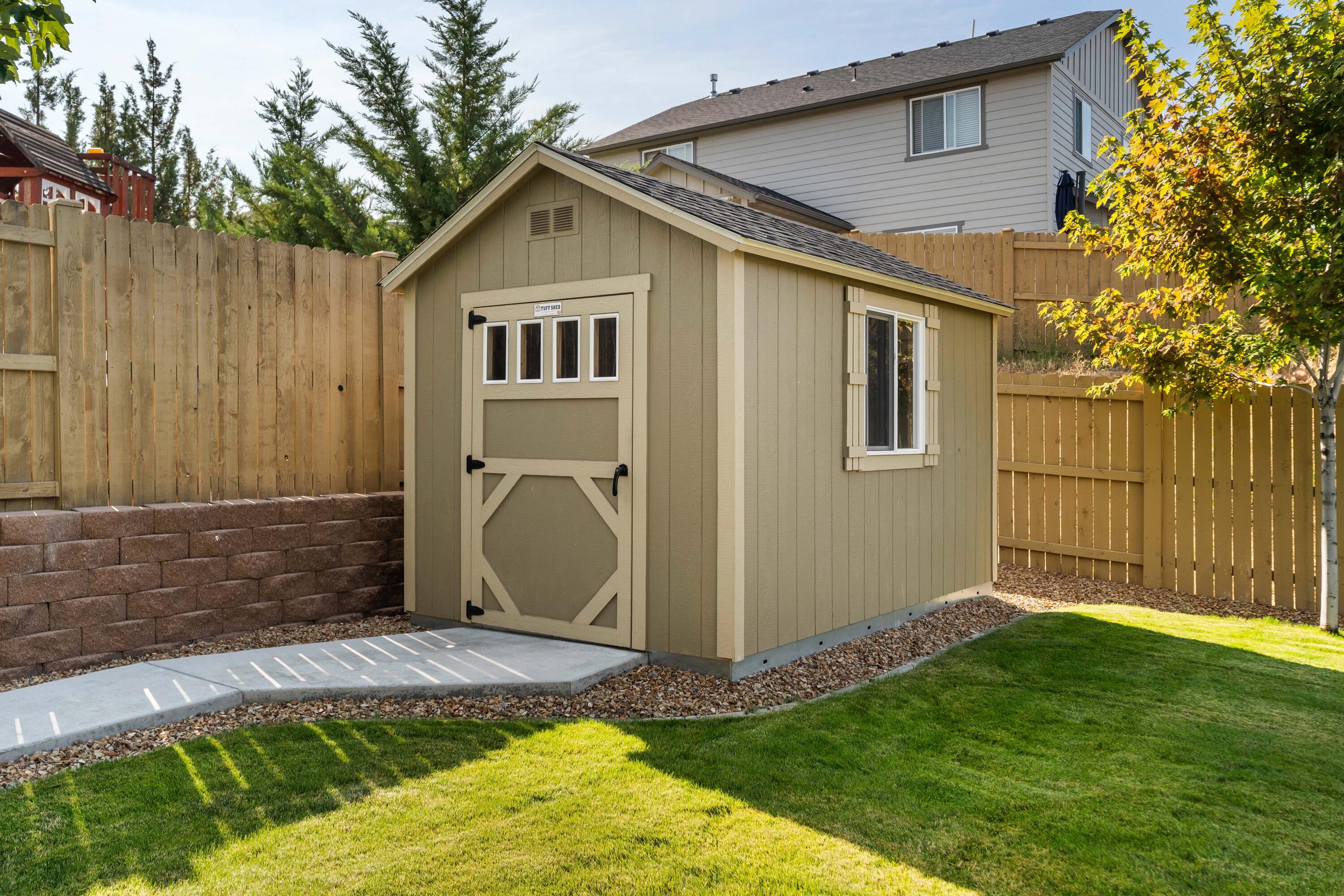 4646 SW Umatilla Avenue