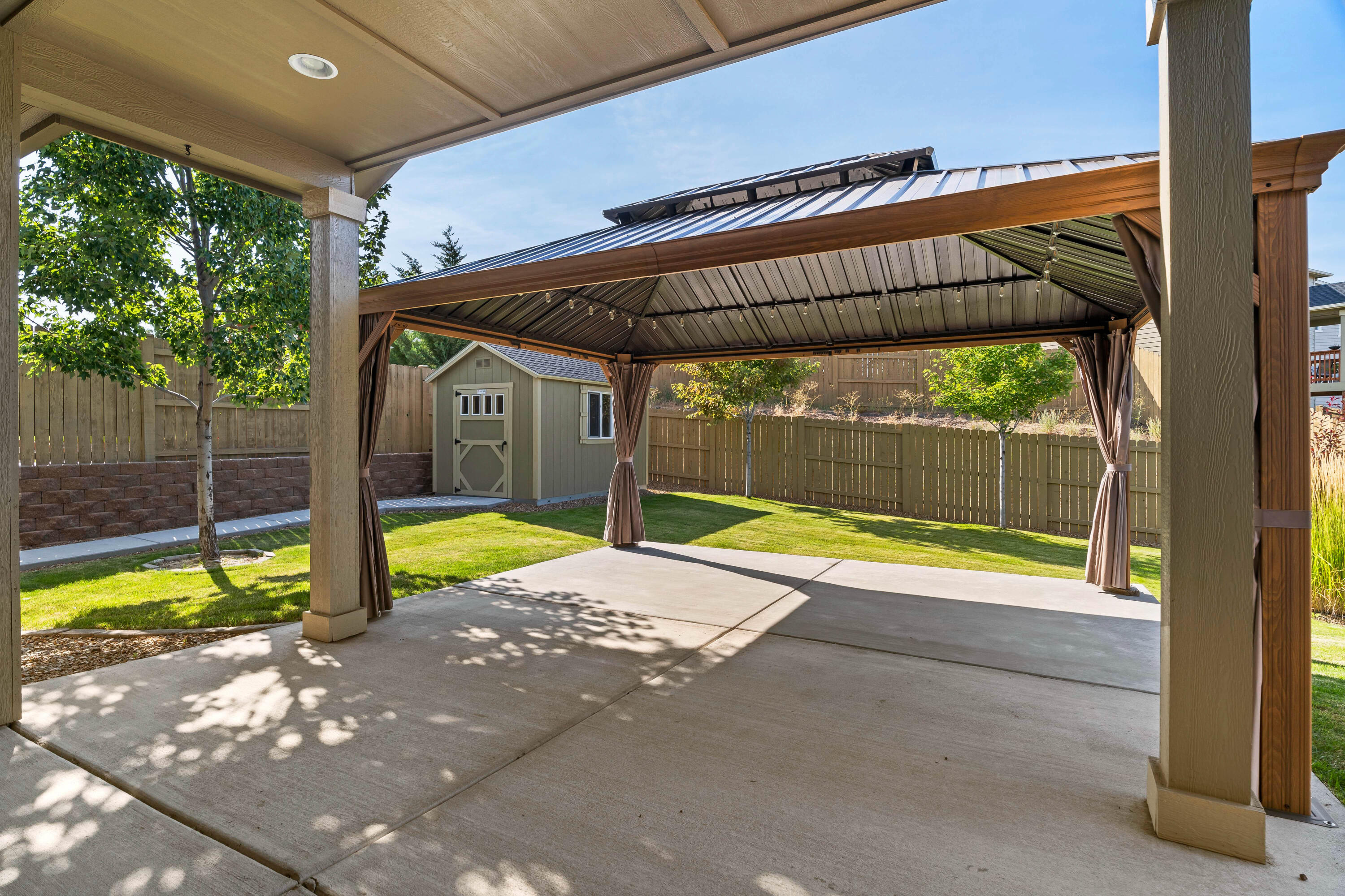 4646 SW Umatilla Avenue