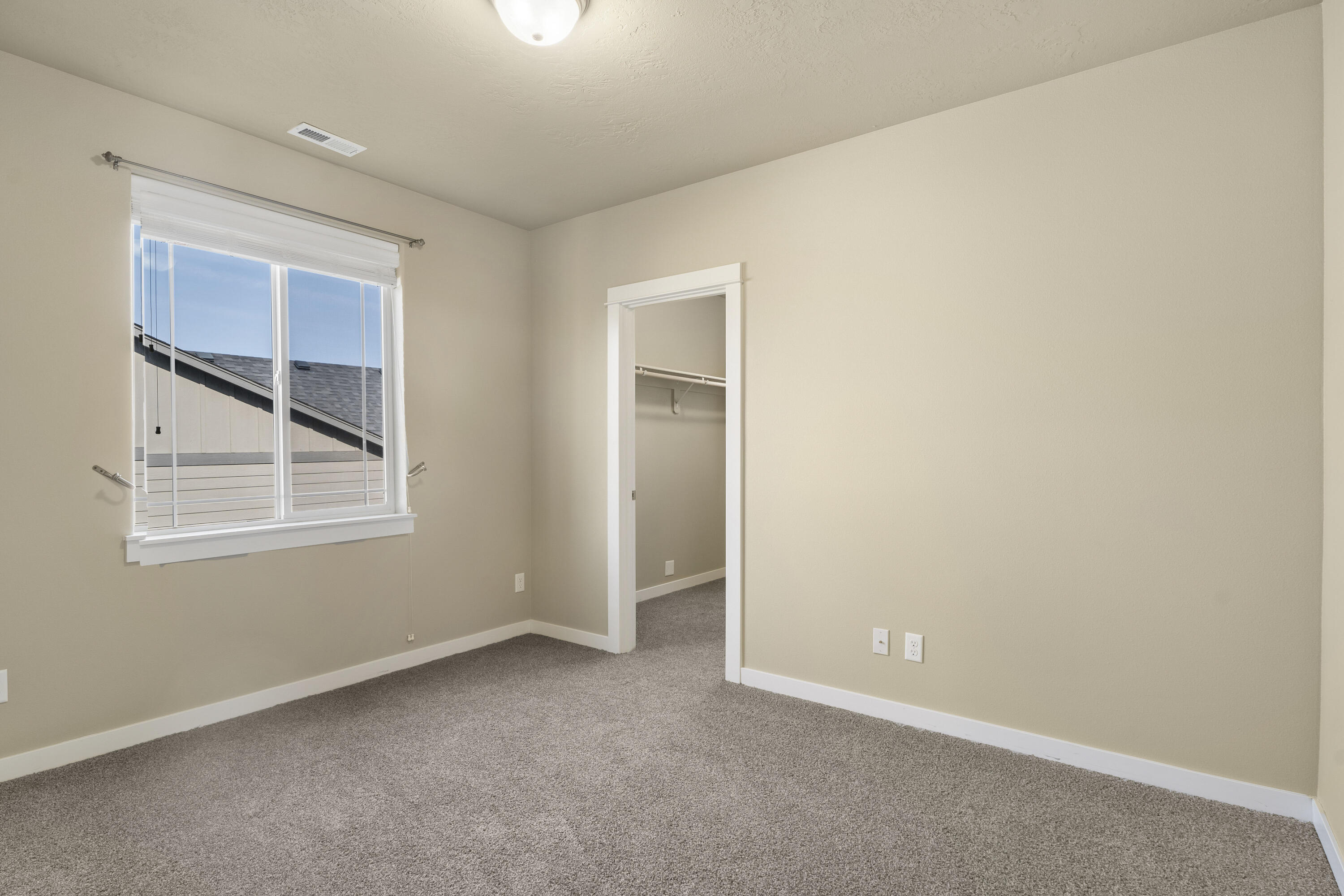 4646 SW Umatilla Avenue