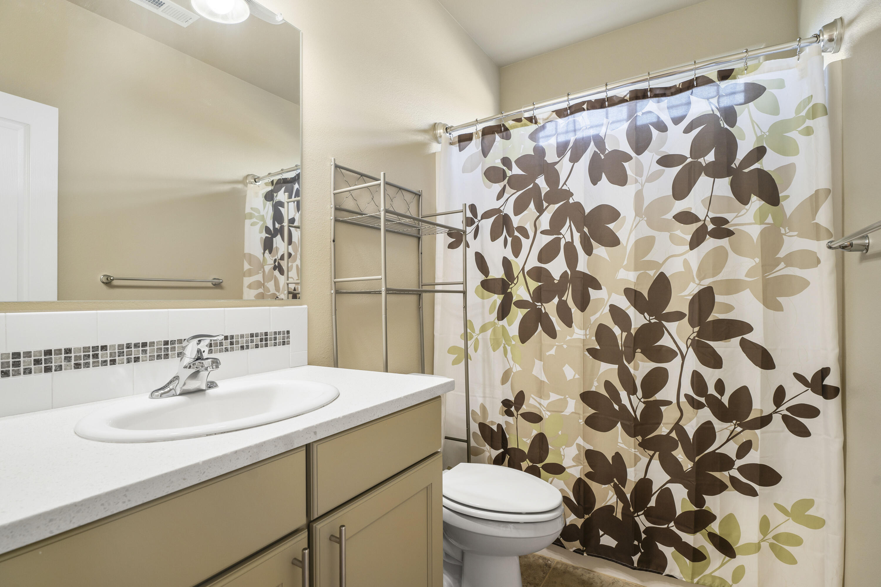 4646 SW Umatilla Avenue