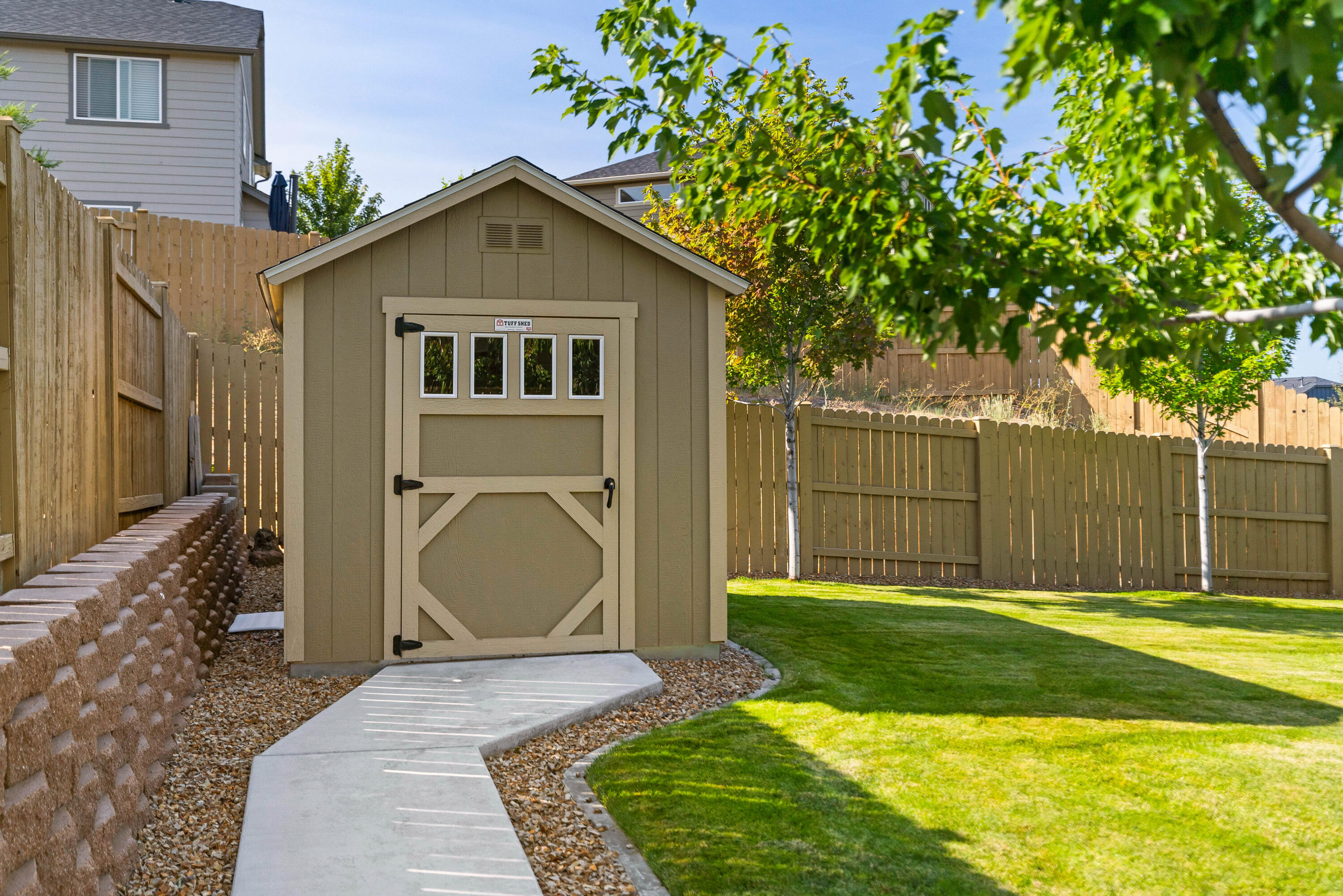 4646 SW Umatilla Avenue