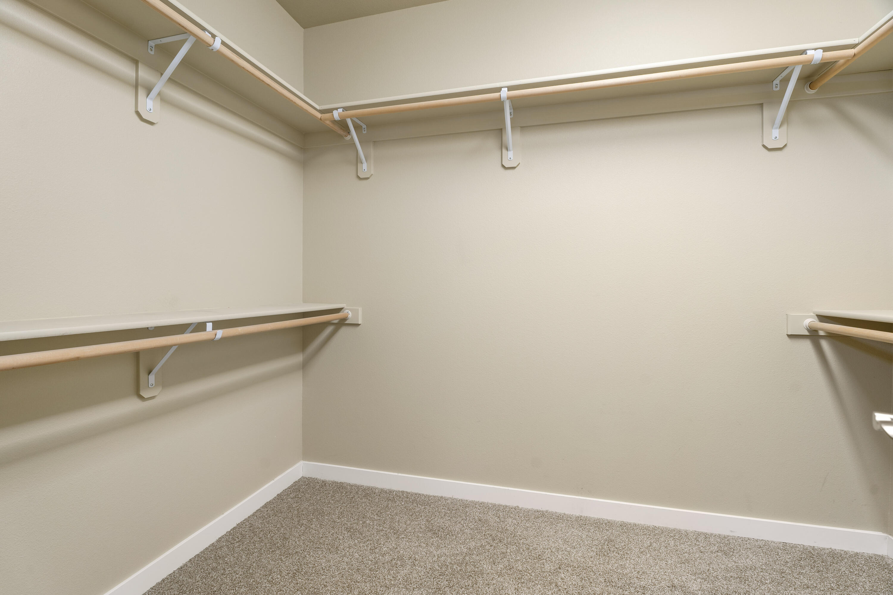 4646 SW Umatilla Avenue