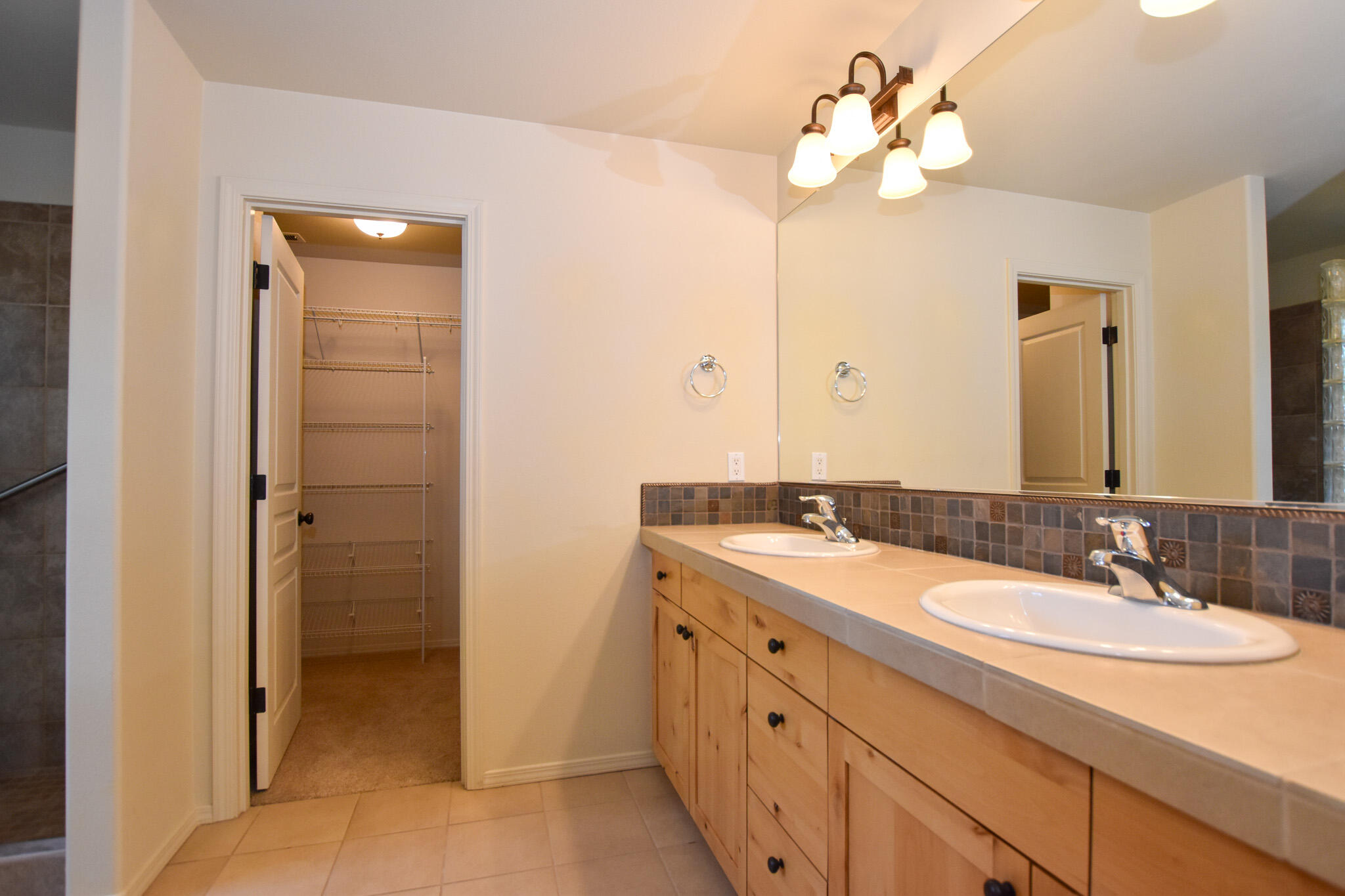 21237 Violet Lane