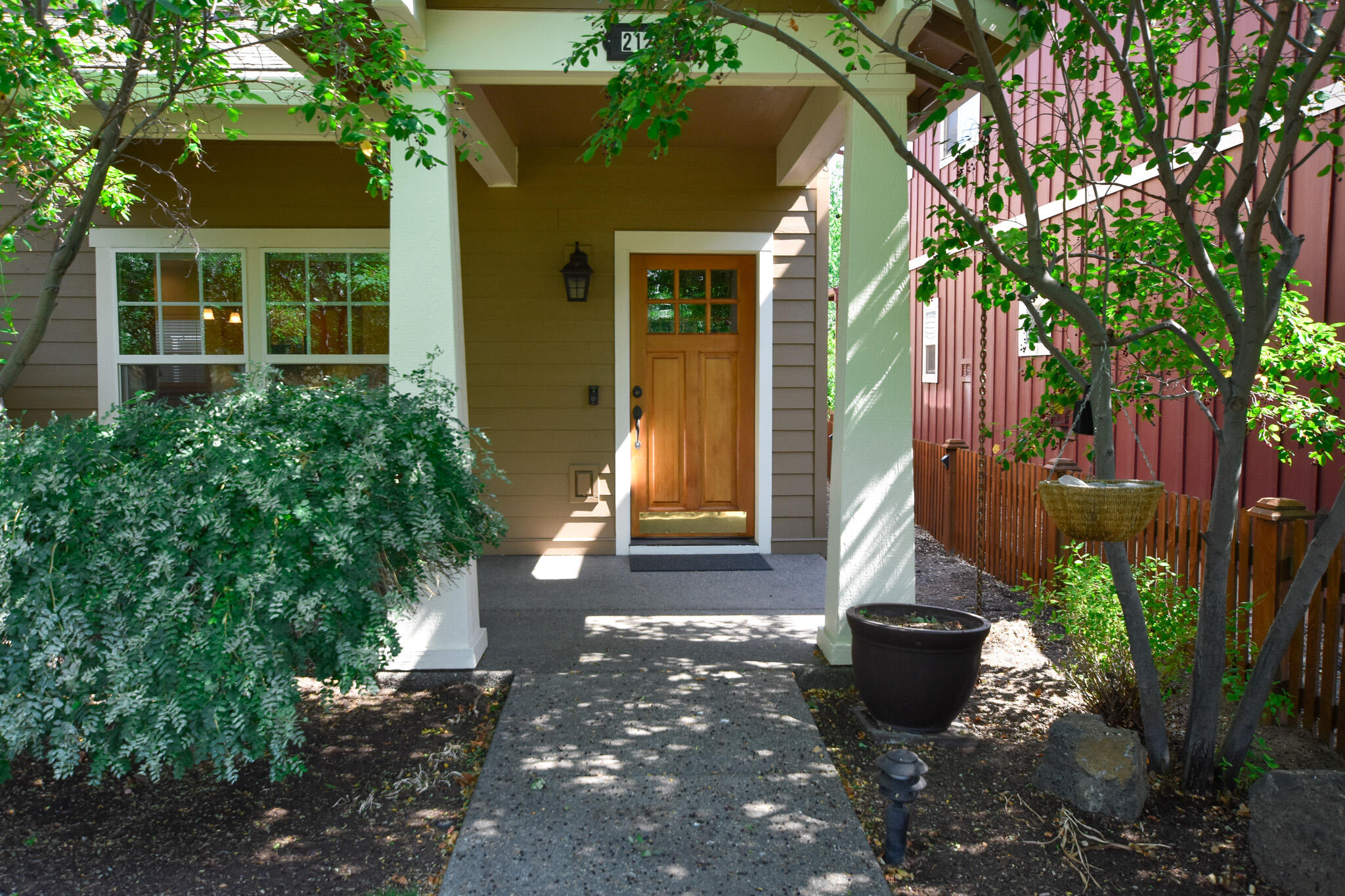 21237 Violet Lane