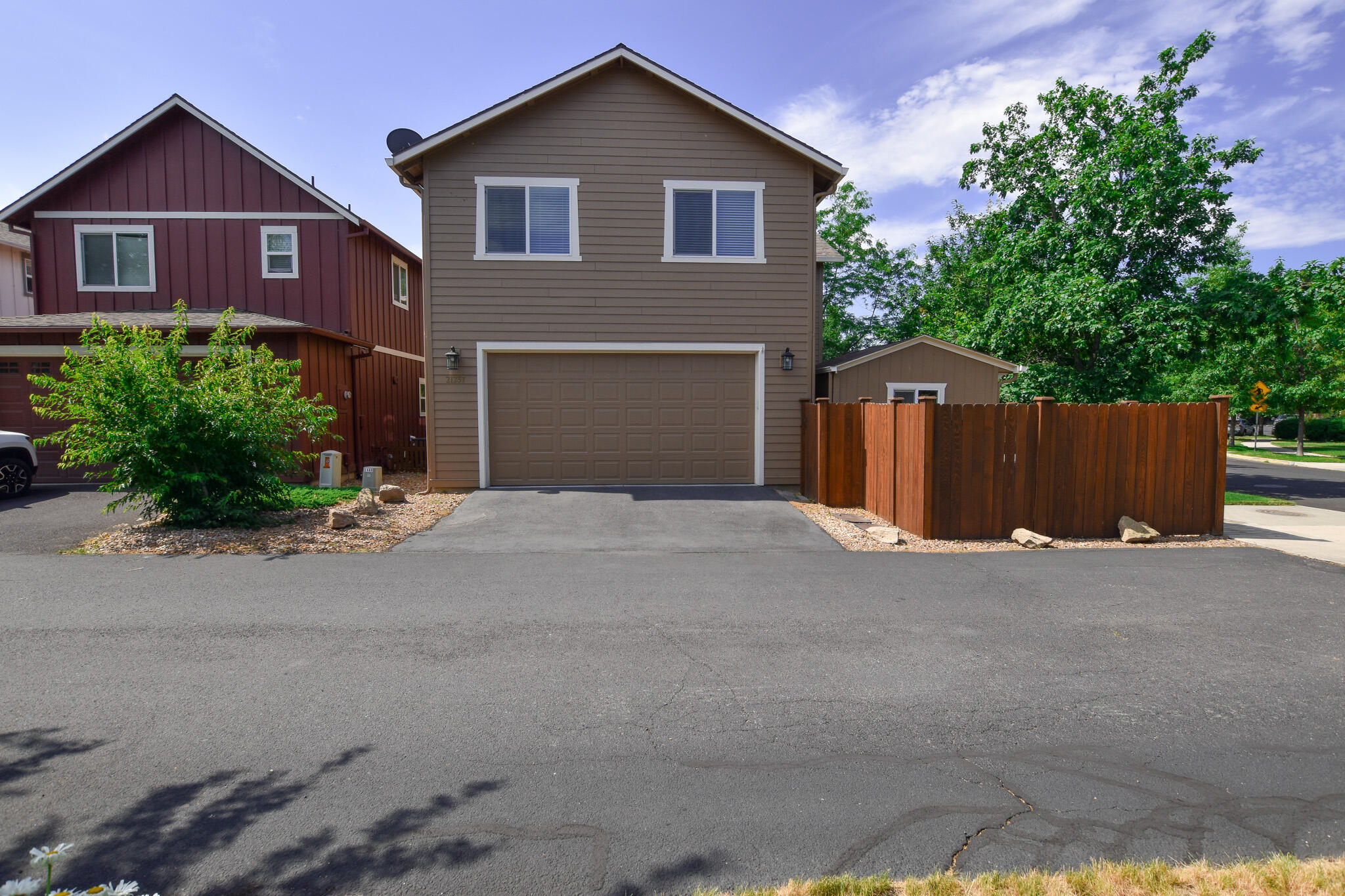 21237 Violet Lane