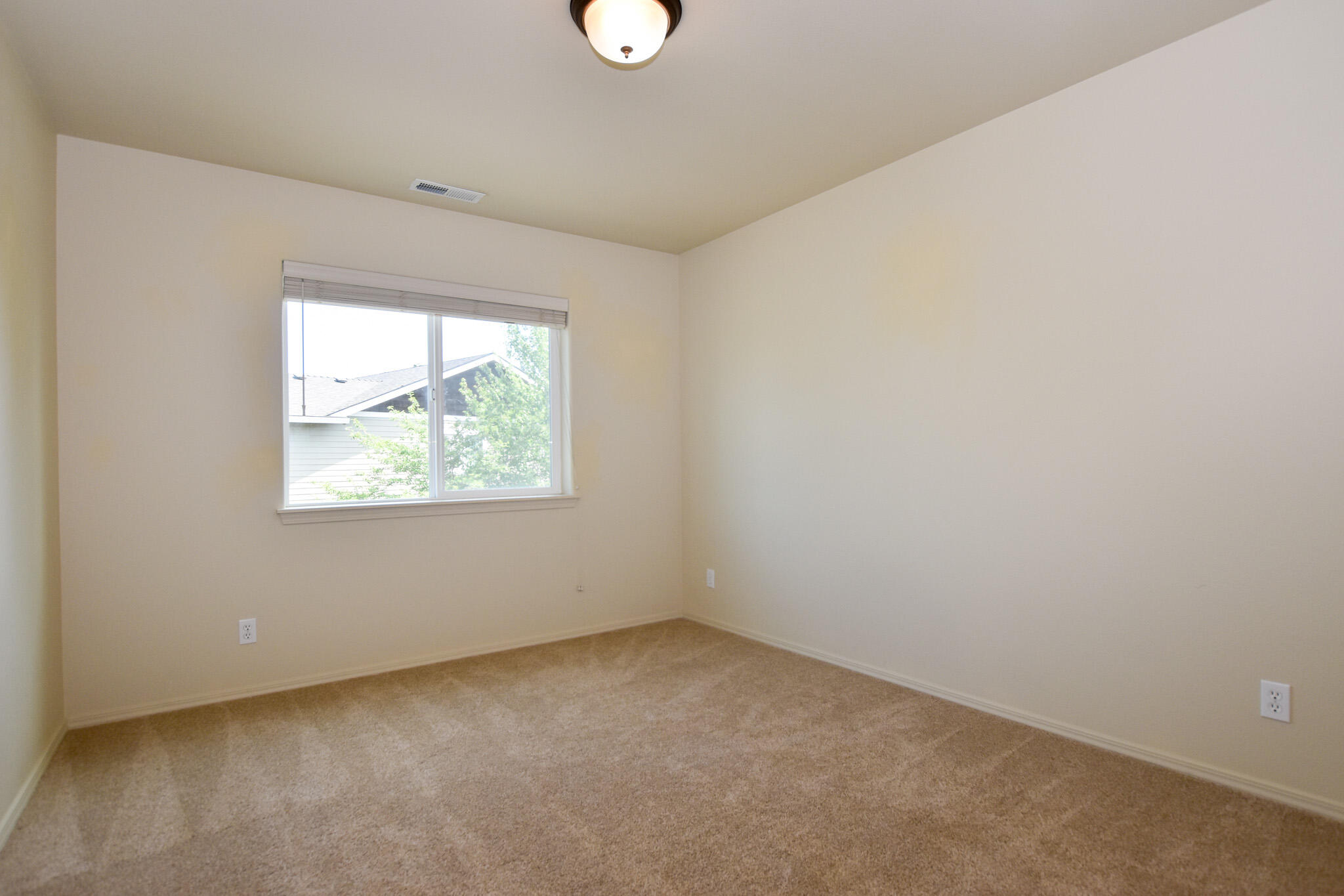21237 Violet Lane