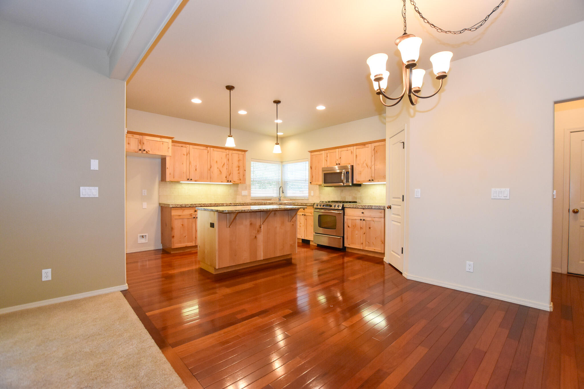 21237 Violet Lane