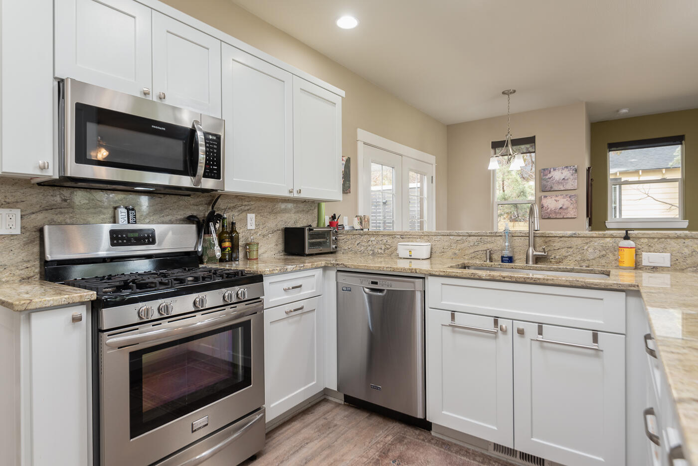 2254 NW Torrey Pines Drive