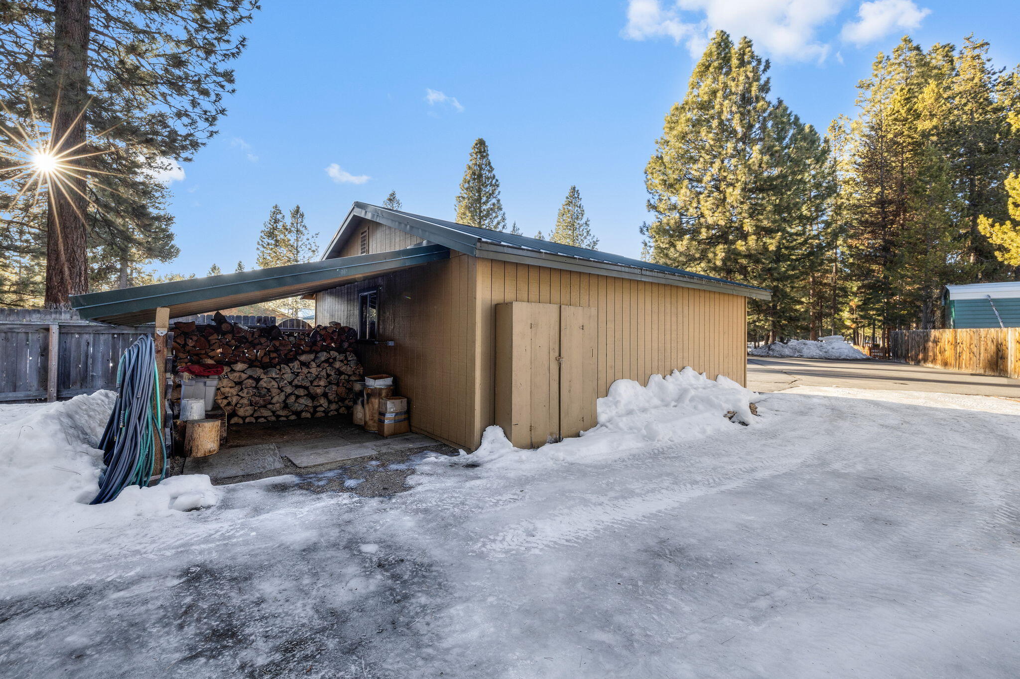 53382 Eagle Lane