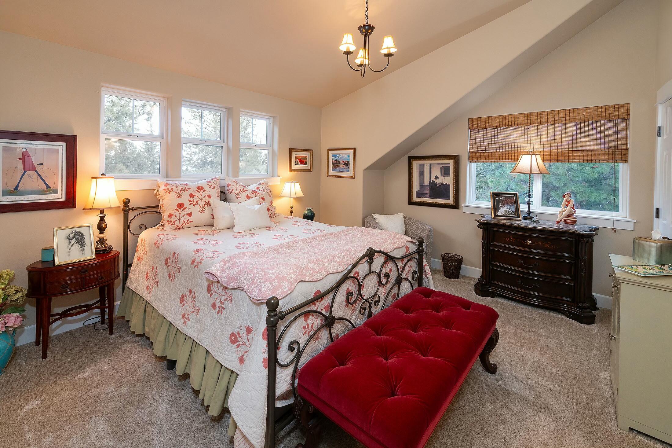 3045 NW Lawrence Court