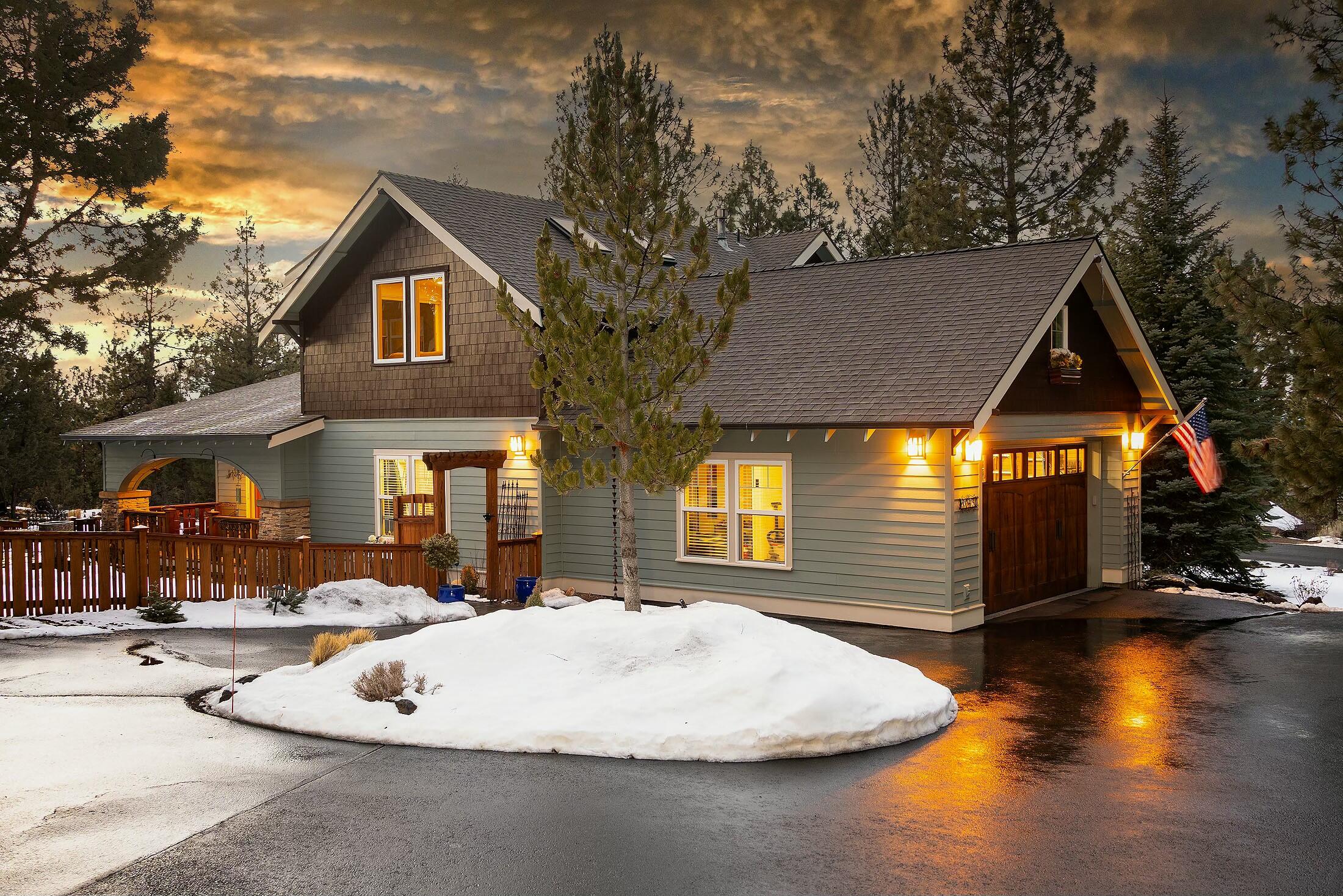 3045 NW Lawrence Court