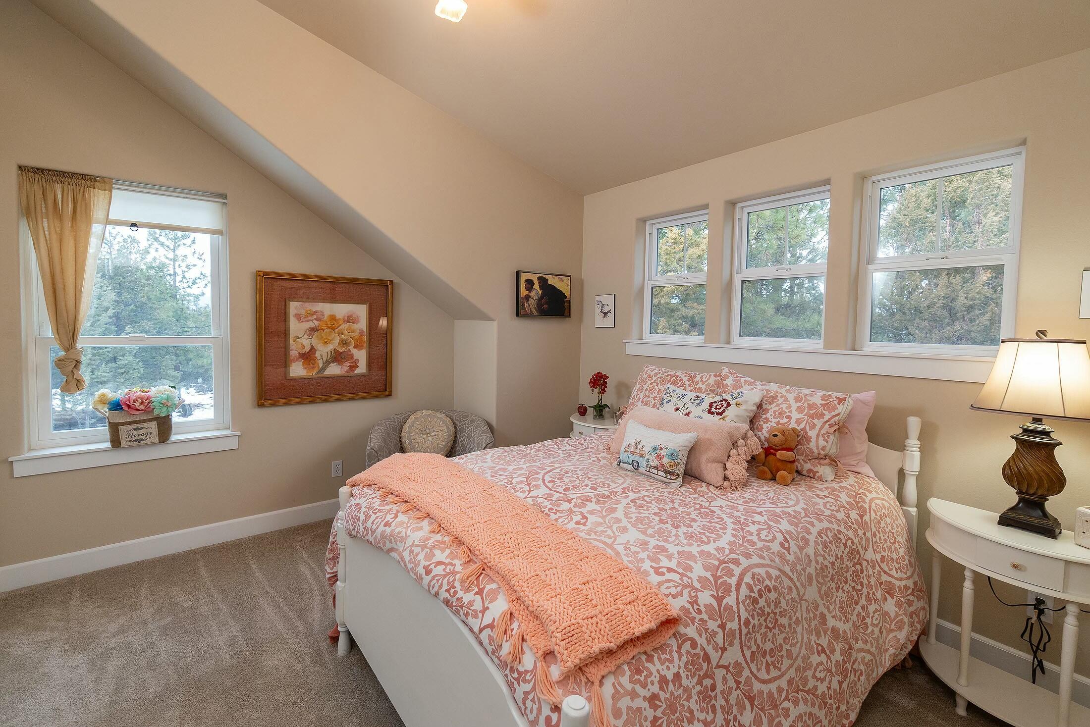 3045 NW Lawrence Court