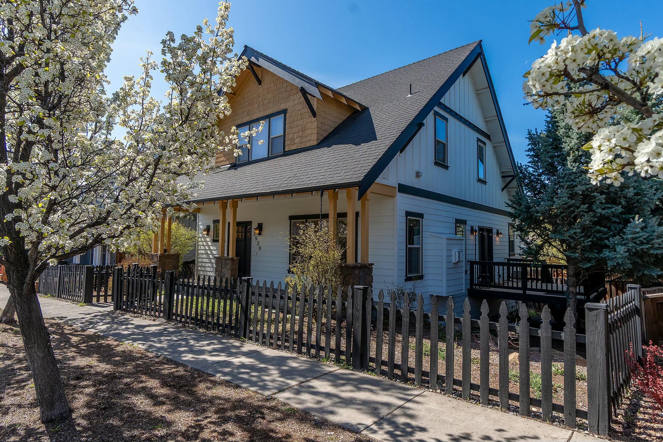 2539 NW Awbrey Road