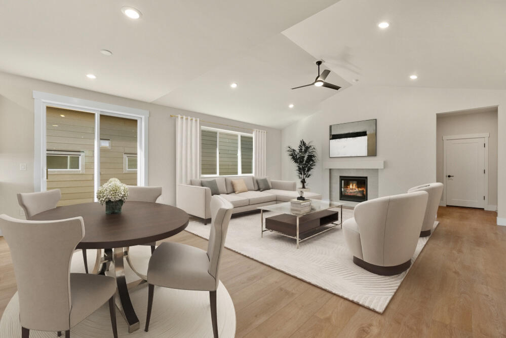 3966 NE Oakside Loop
