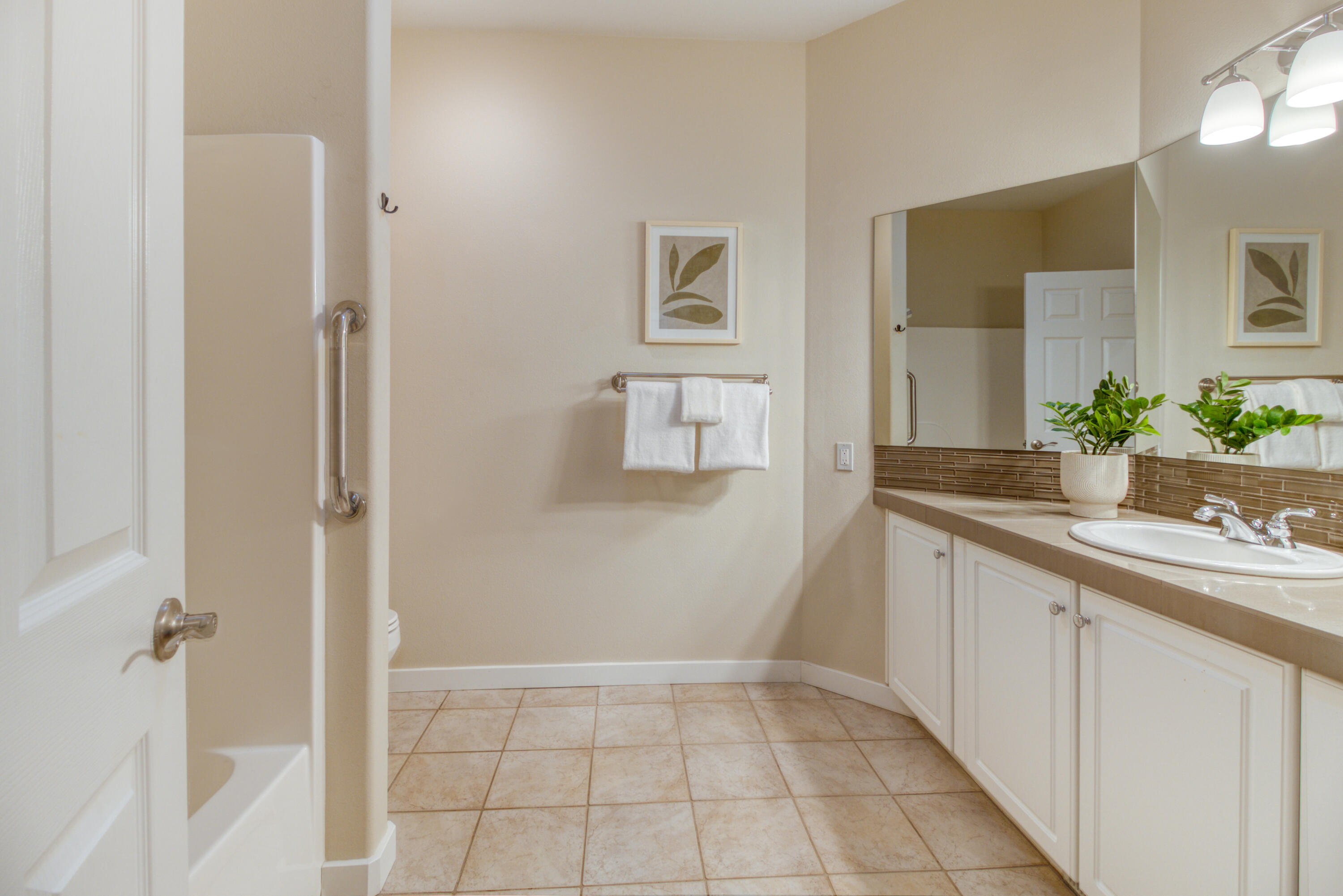 3290 NW Massey Drive