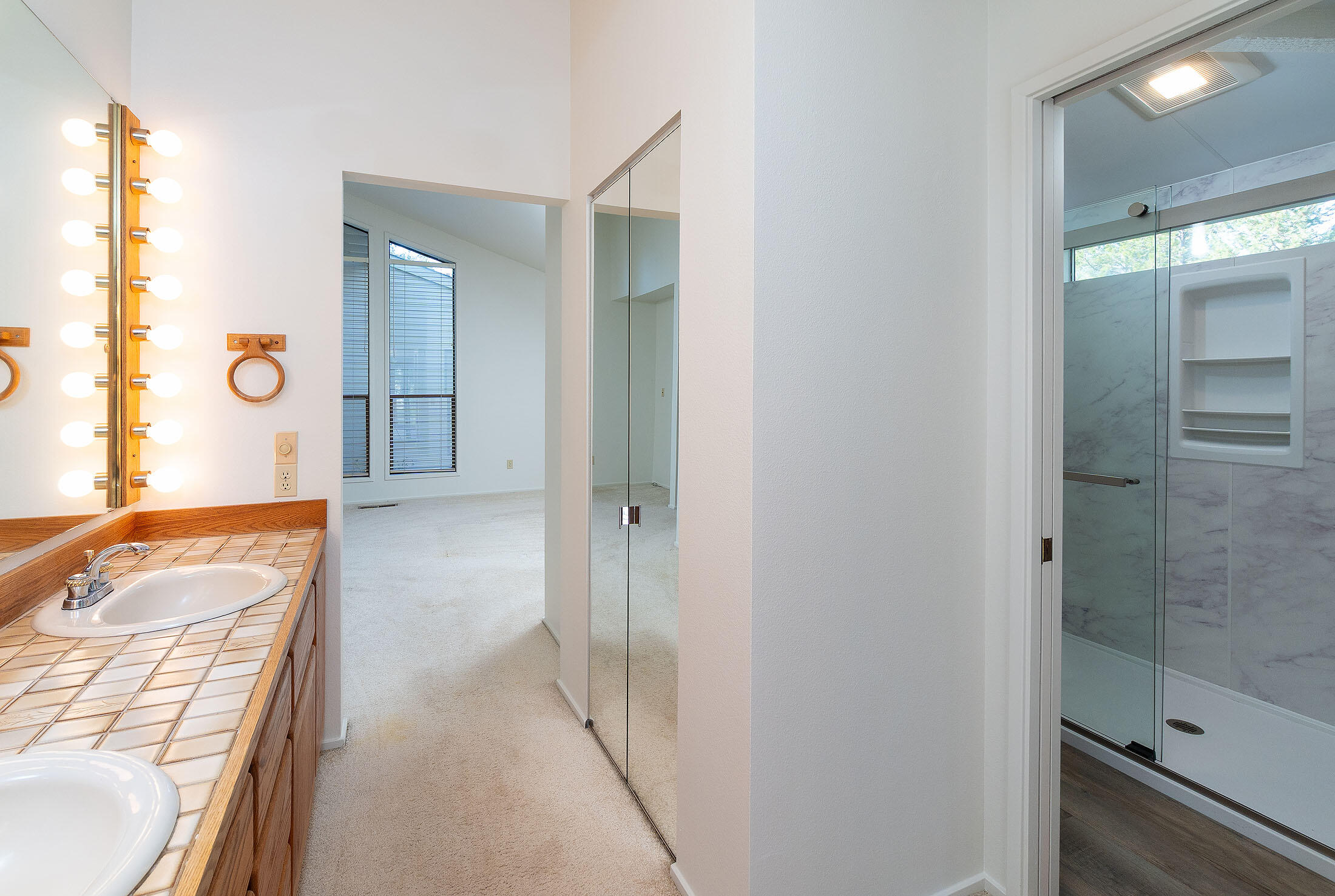 58094 Five Iron Lane, 1