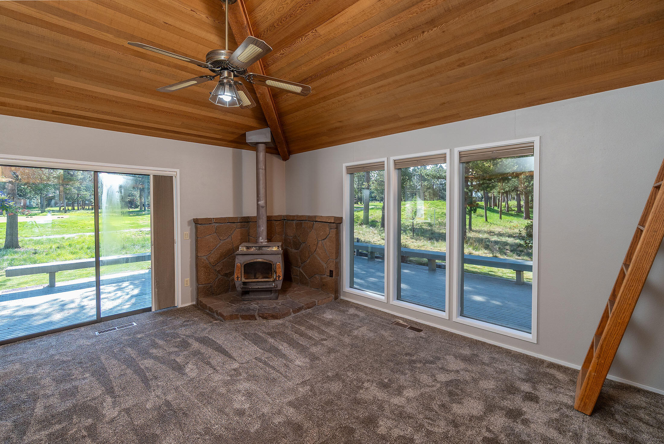 58094 Five Iron Lane, 1