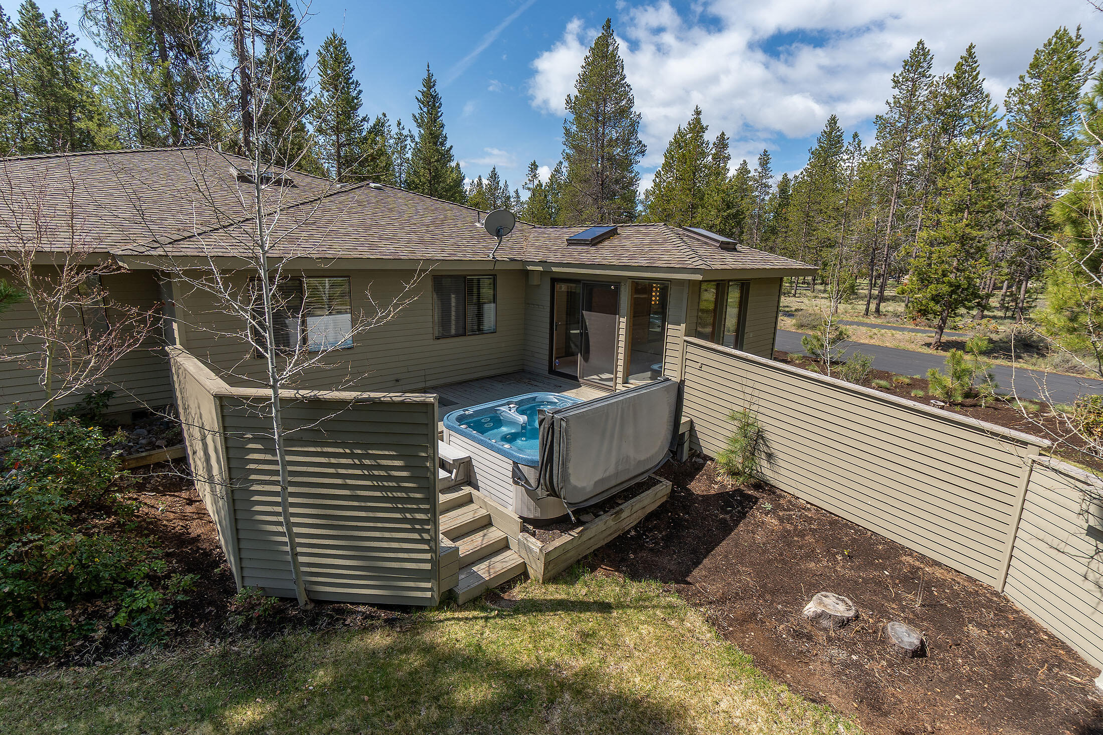 58094 Five Iron Lane, 1