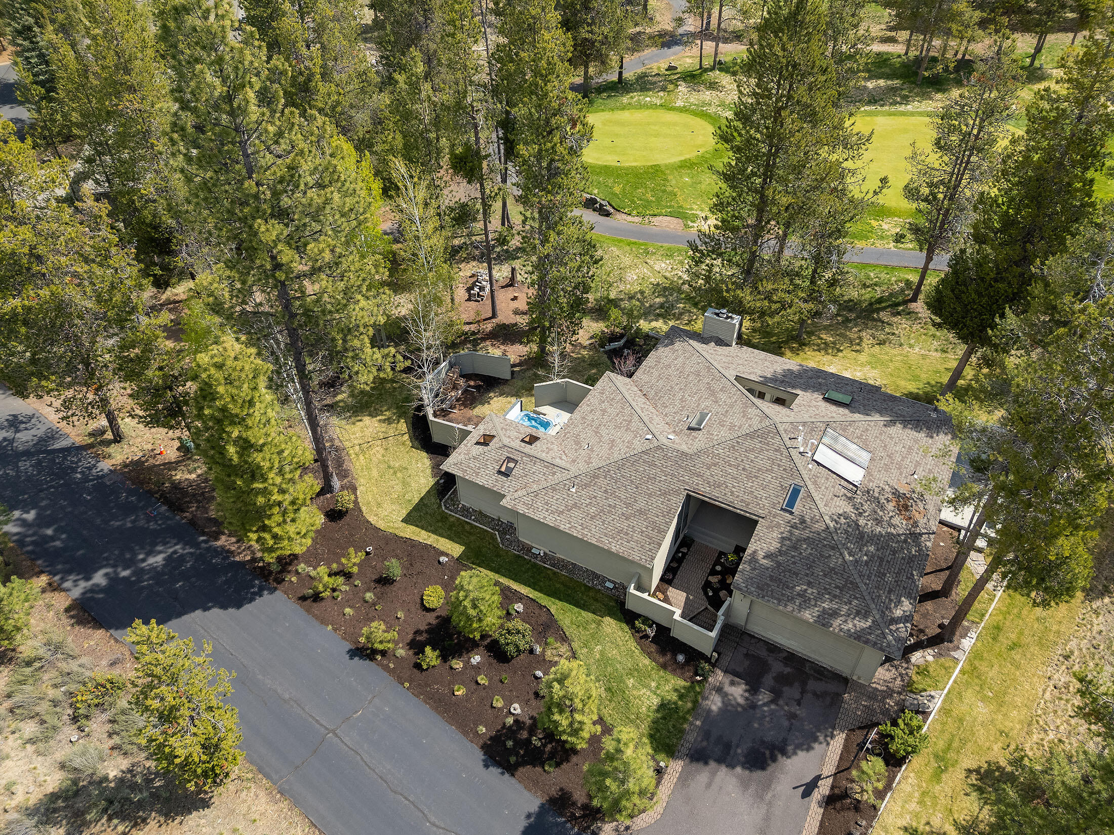 58094 Five Iron Lane, 1