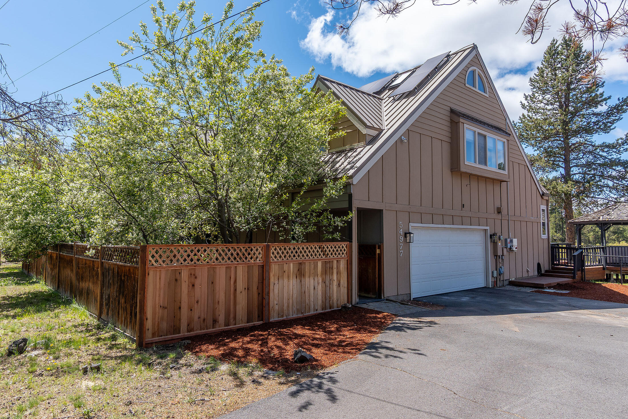 54977 Huntington Road
