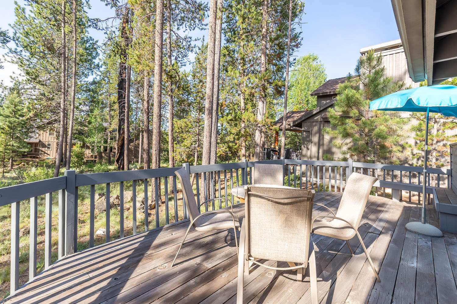 18193 Oregon Loop, 4