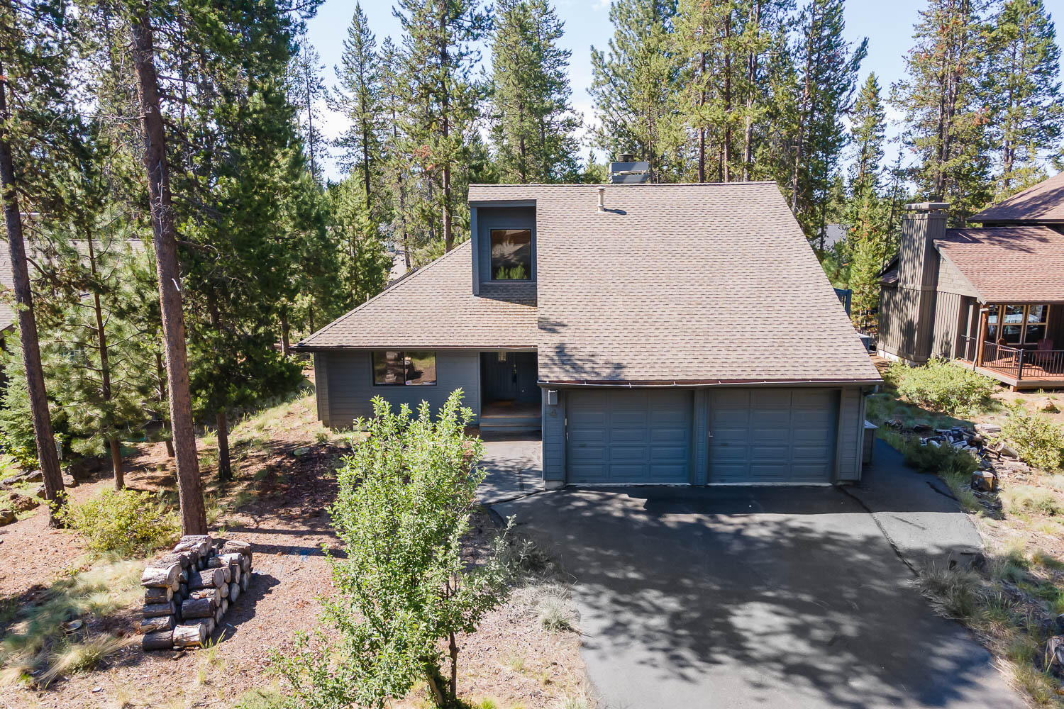 18193 Oregon Loop, 4