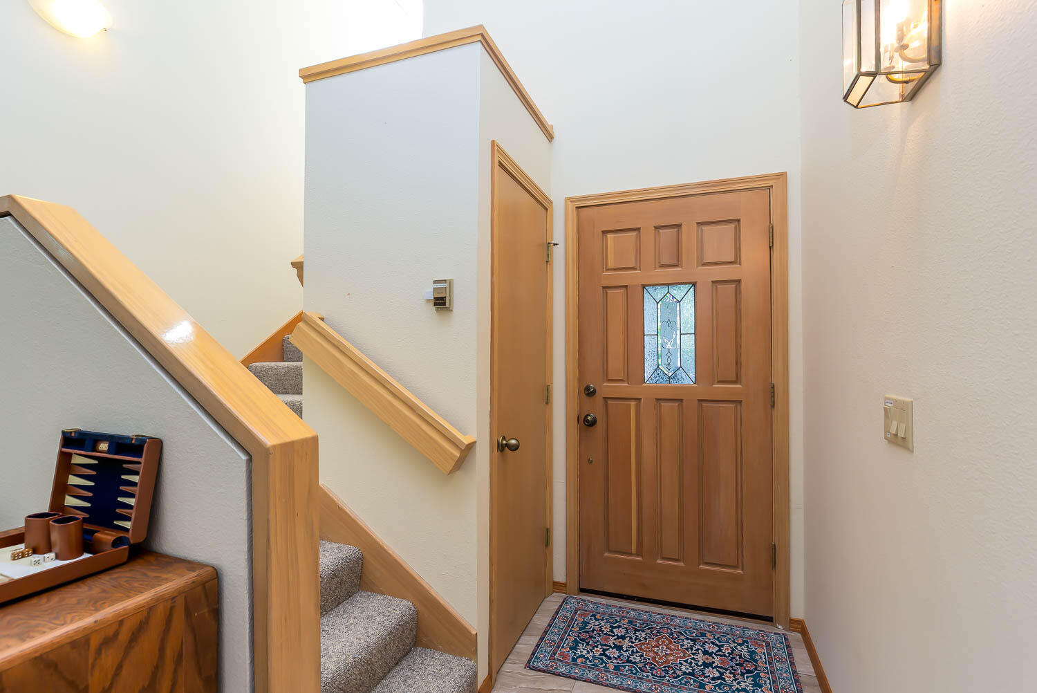 18193 Oregon Loop, 4