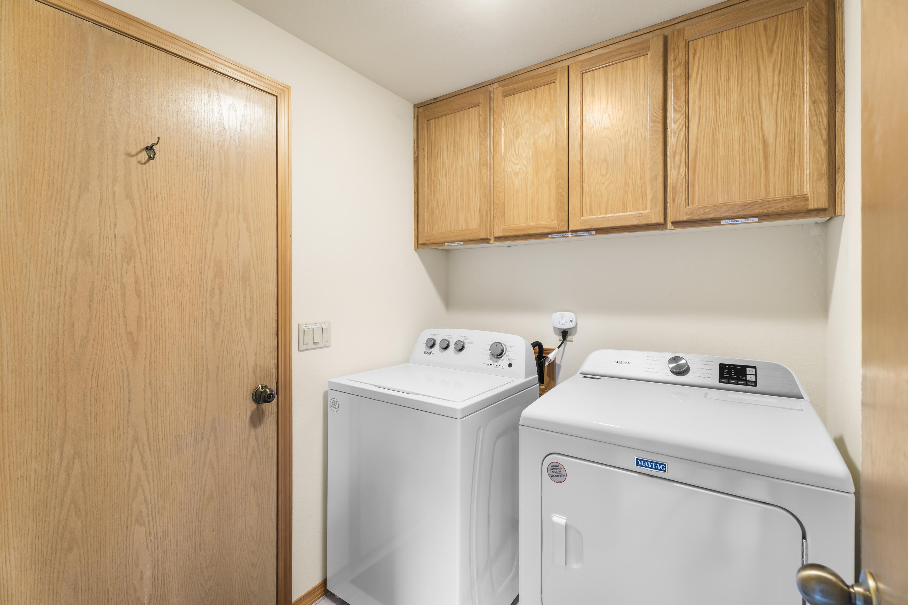 18193 Oregon Loop, 4