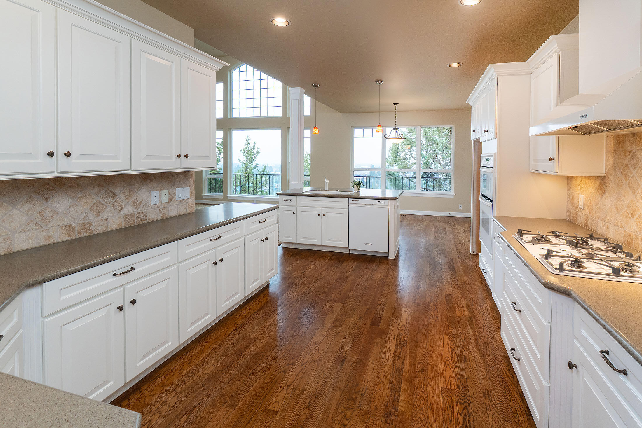 3269 NW Fairway Heights Drive