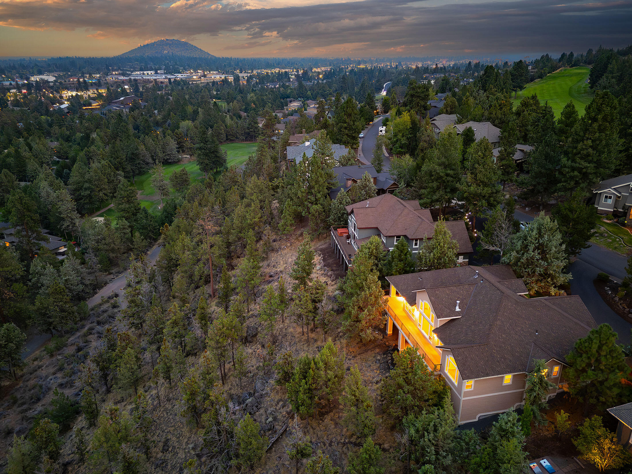 3269 NW Fairway Heights Drive