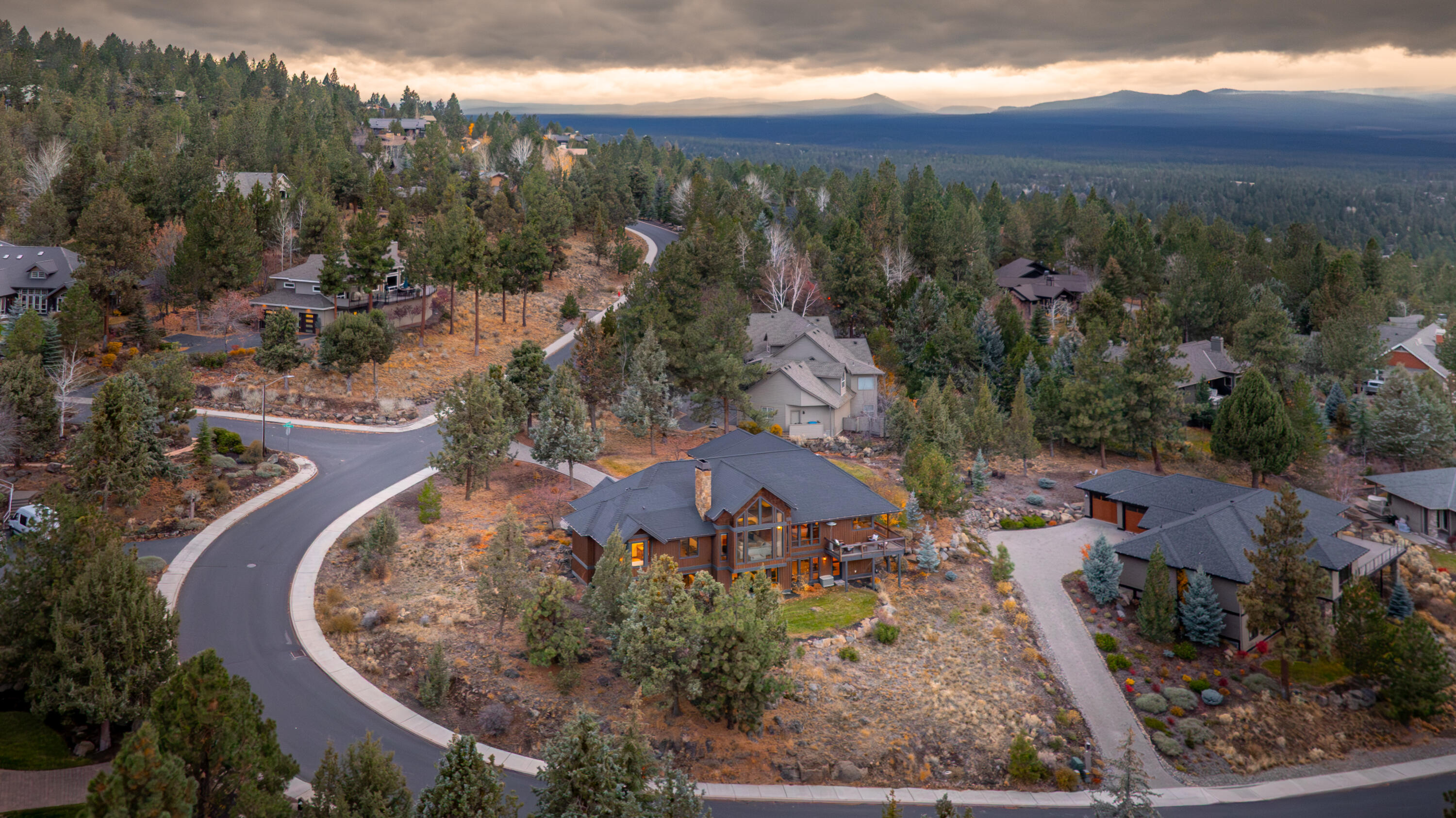 3347 NW Starview Drive