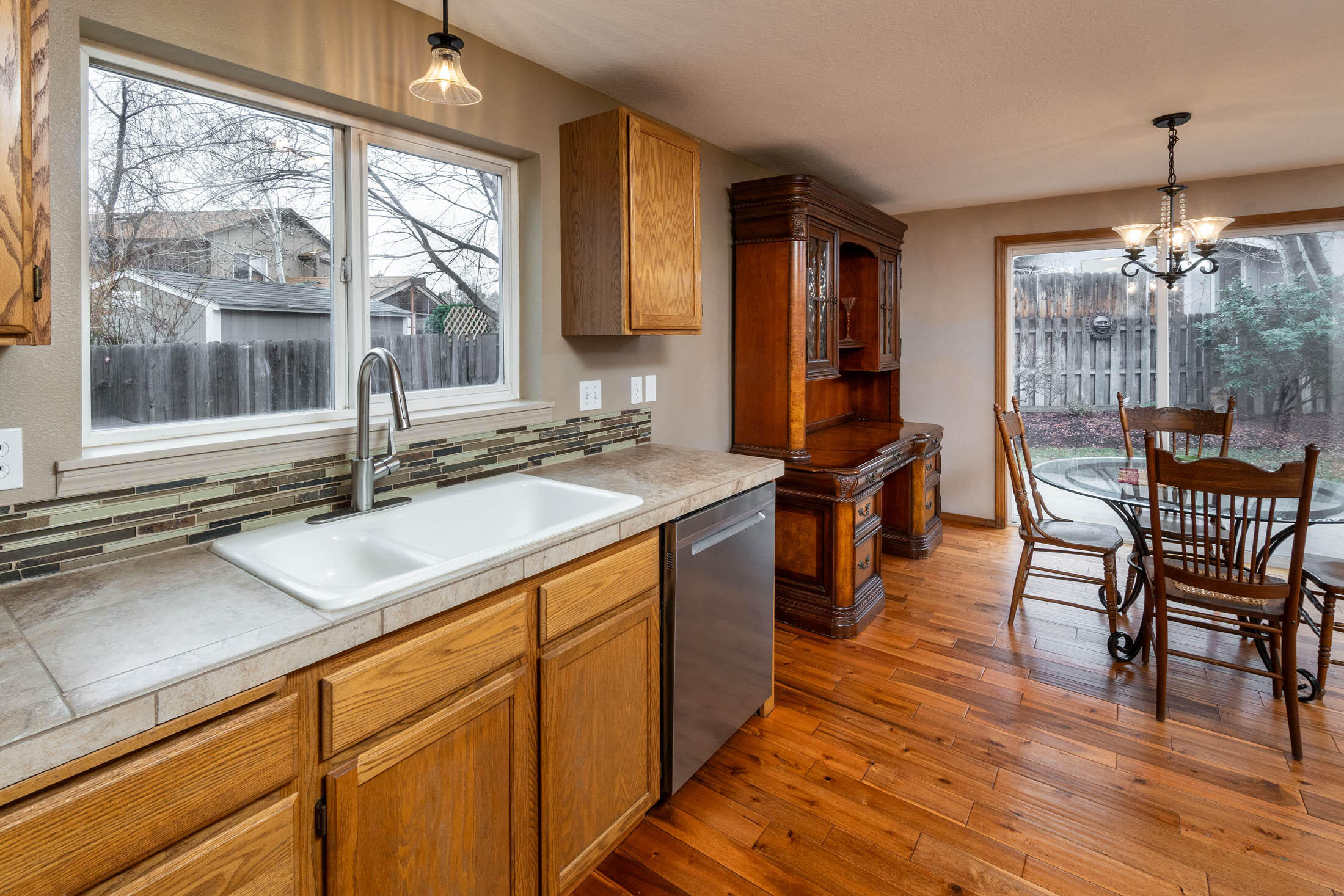 3023 NE Lansing Court