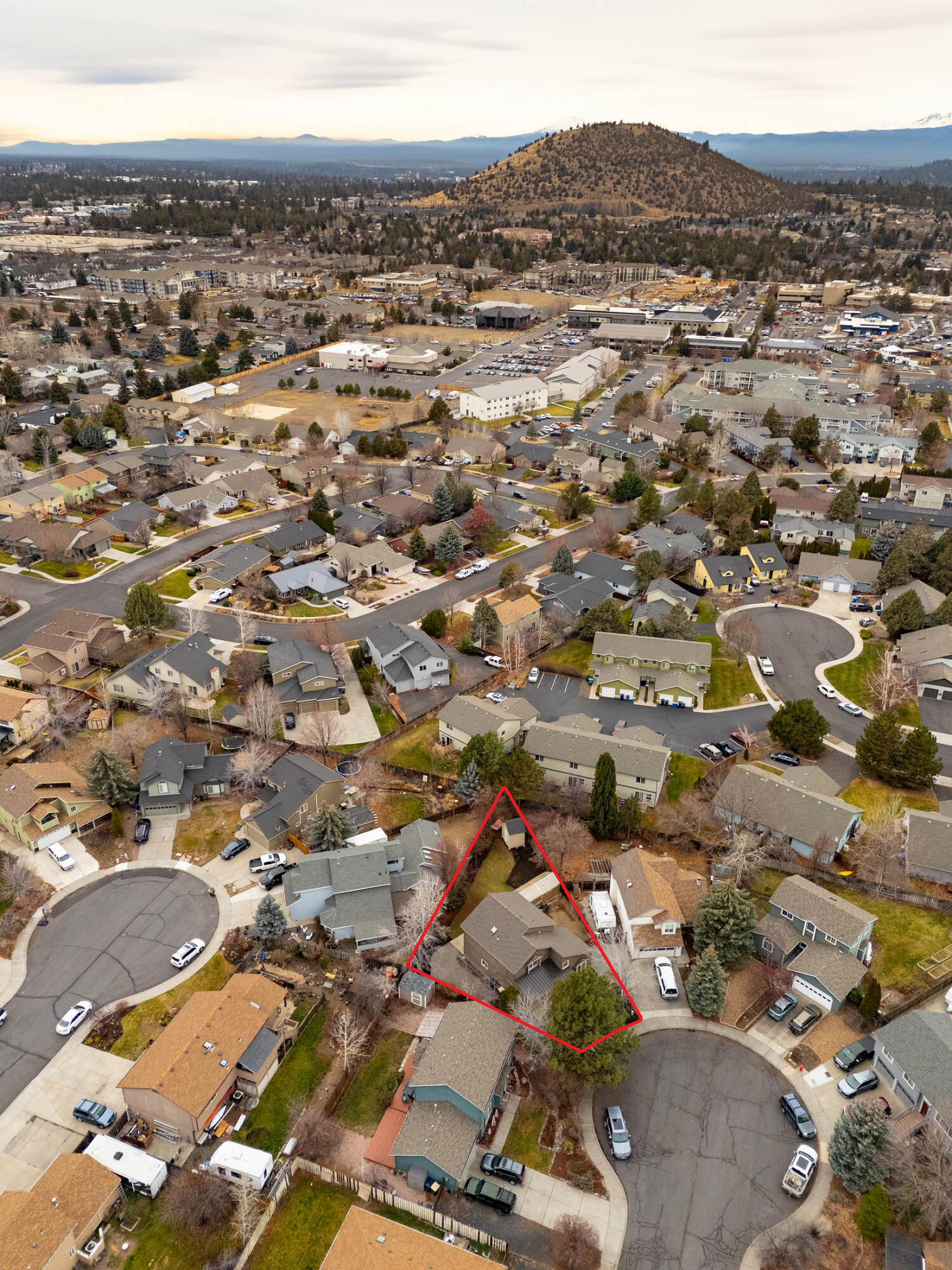 3023 NE Lansing Court