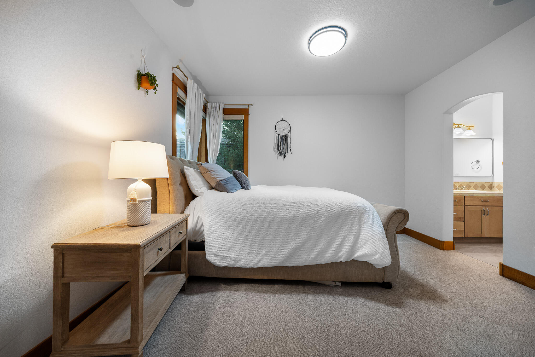 61469 Tam McArthur Loop