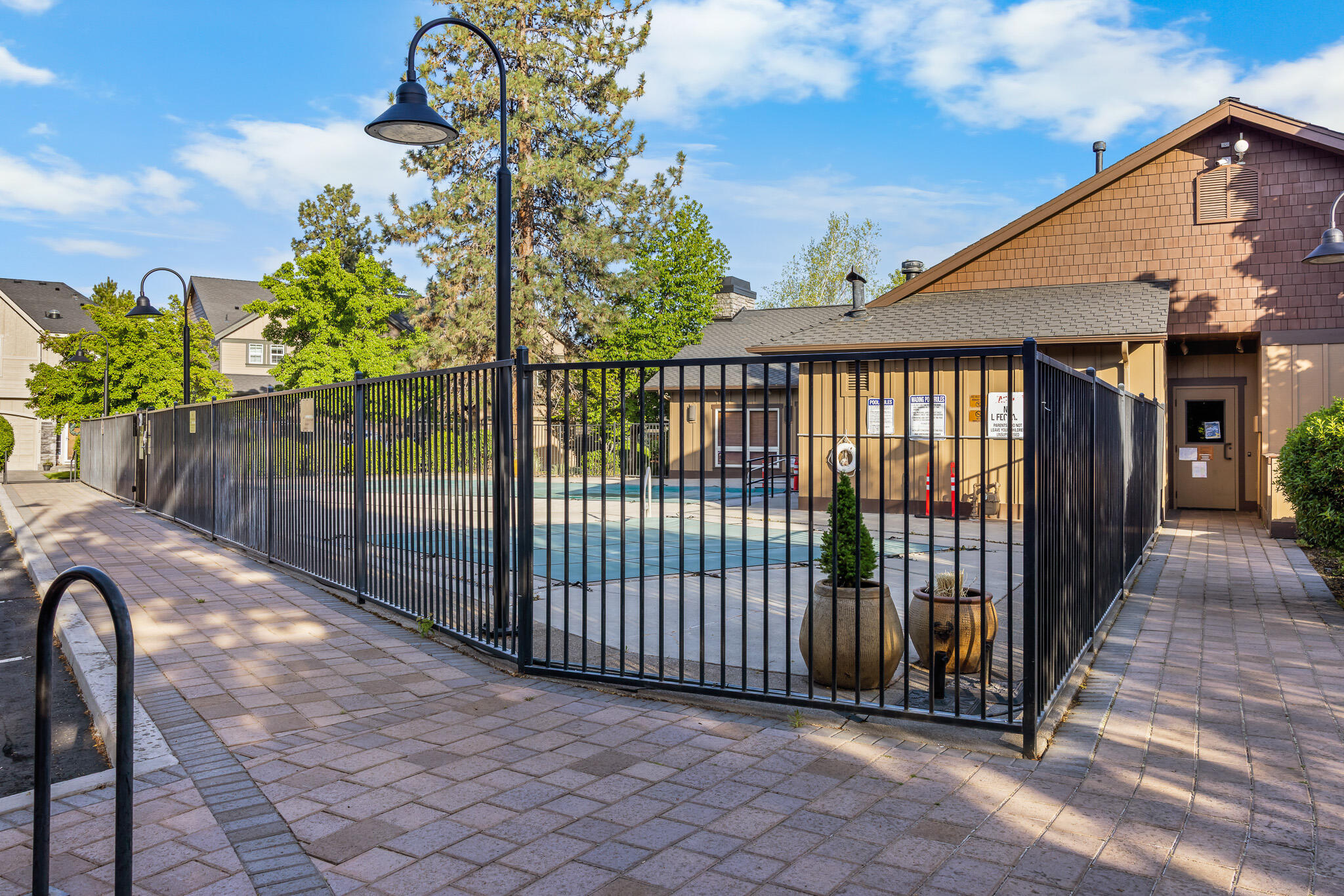 19548 Salmonberry Court