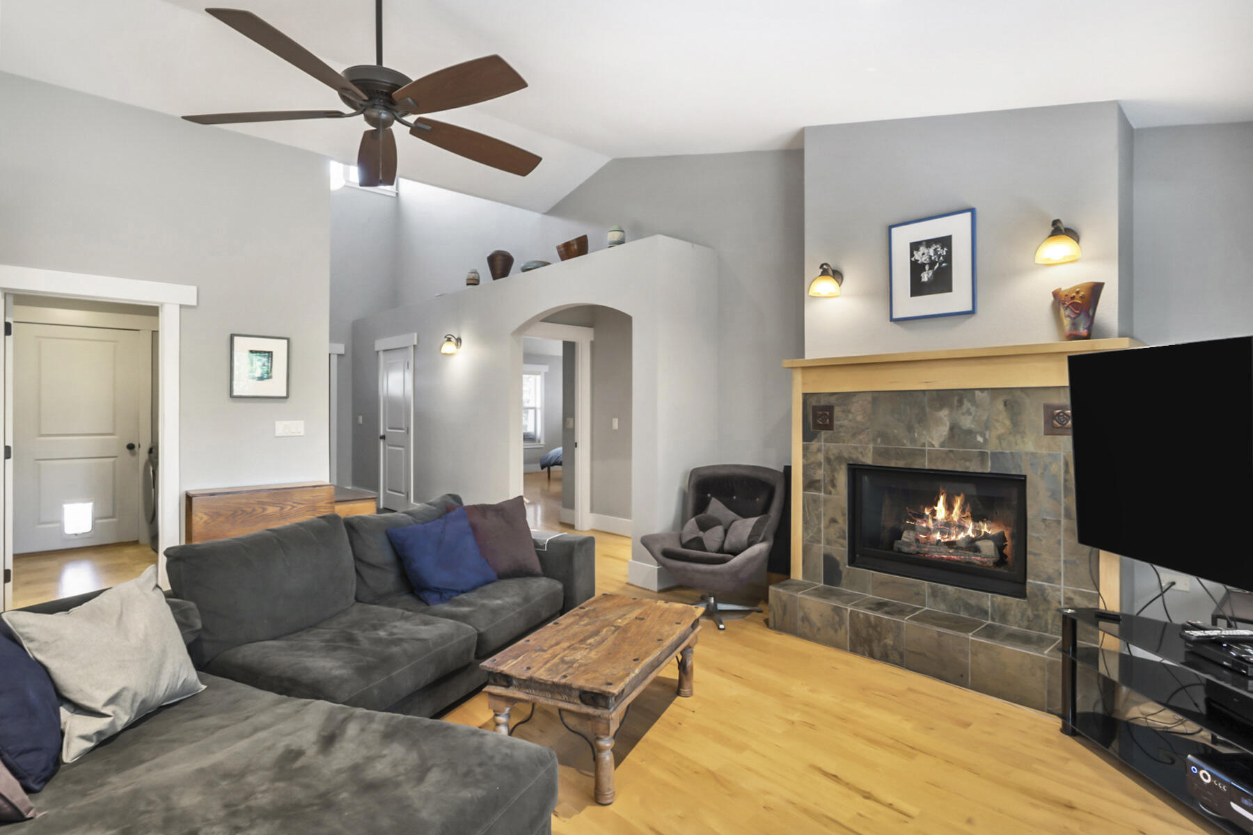 2955 NW Bordeaux Lane