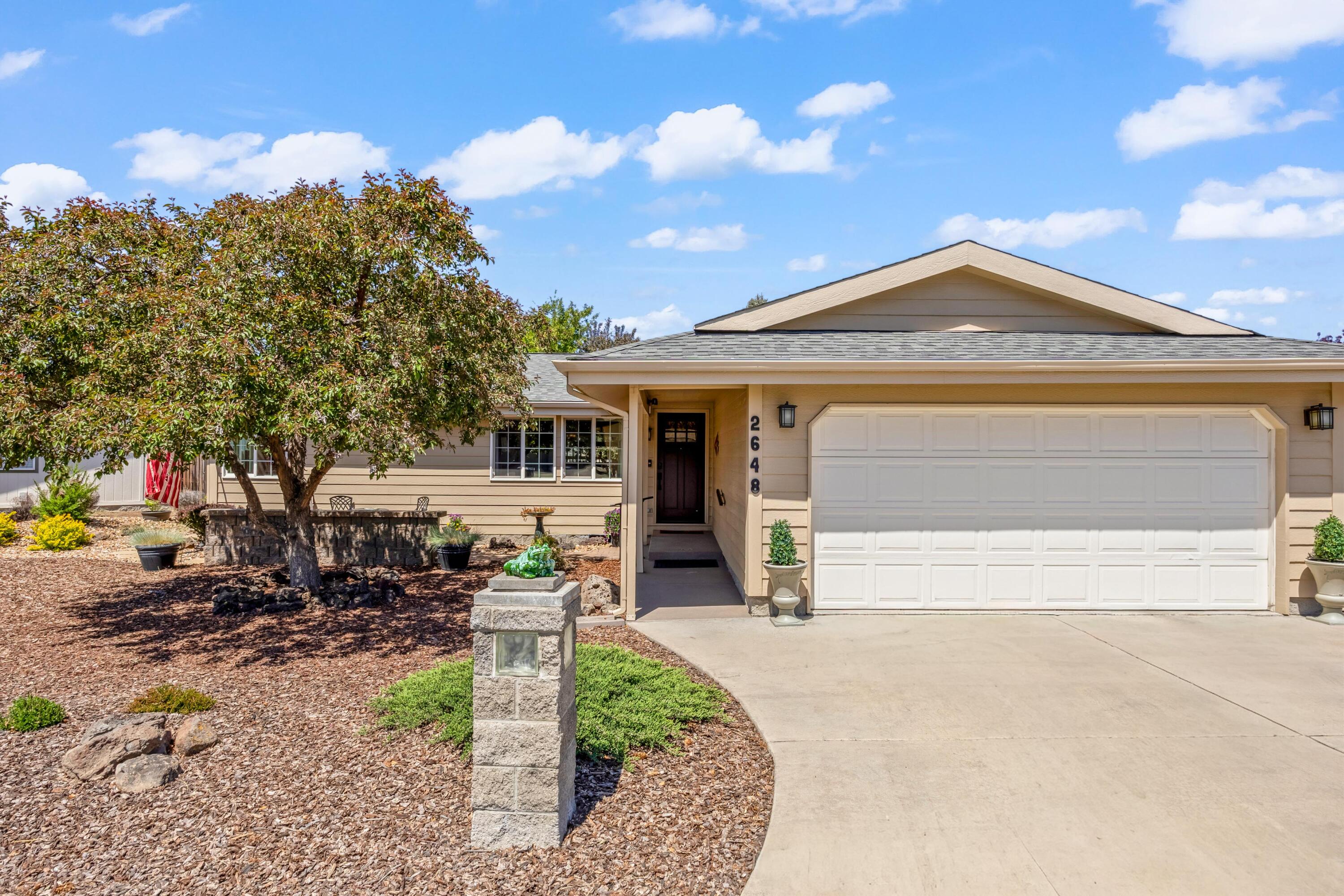 2648 NE Wintergreen Drive