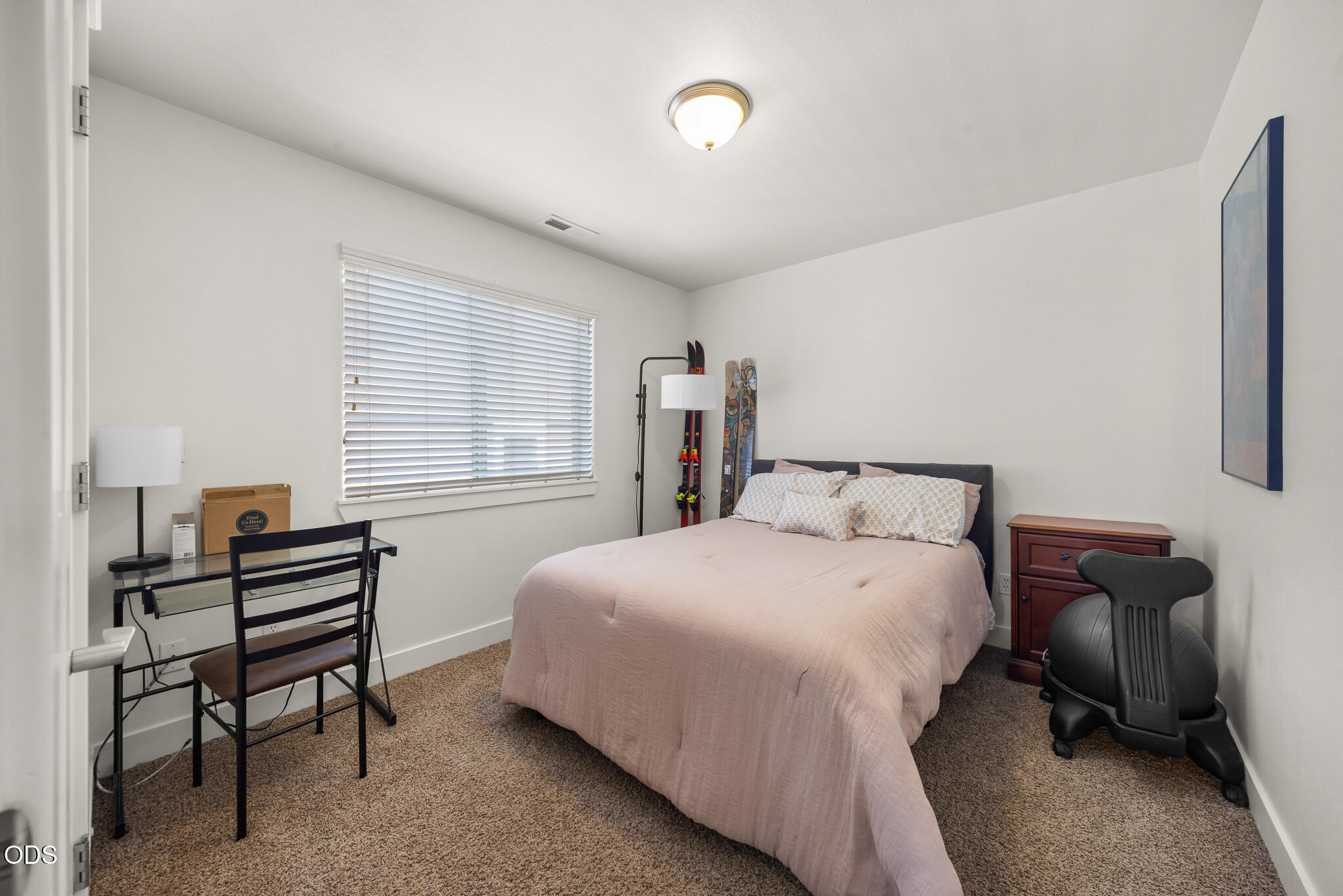 3144 NE Monte Vista Lane