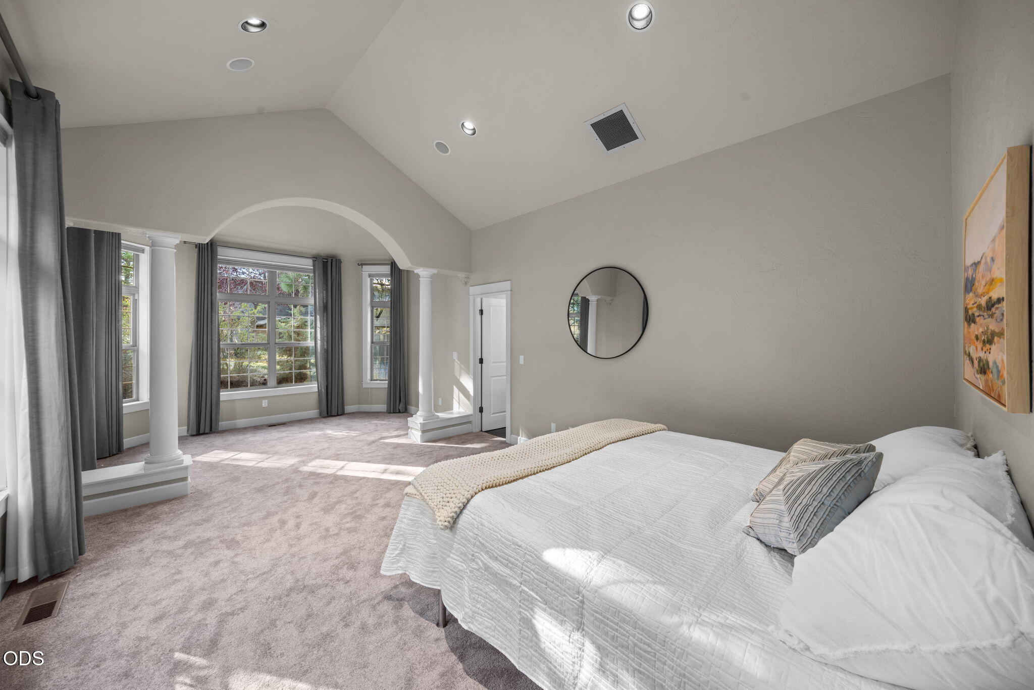 3193 N Colonial Drive