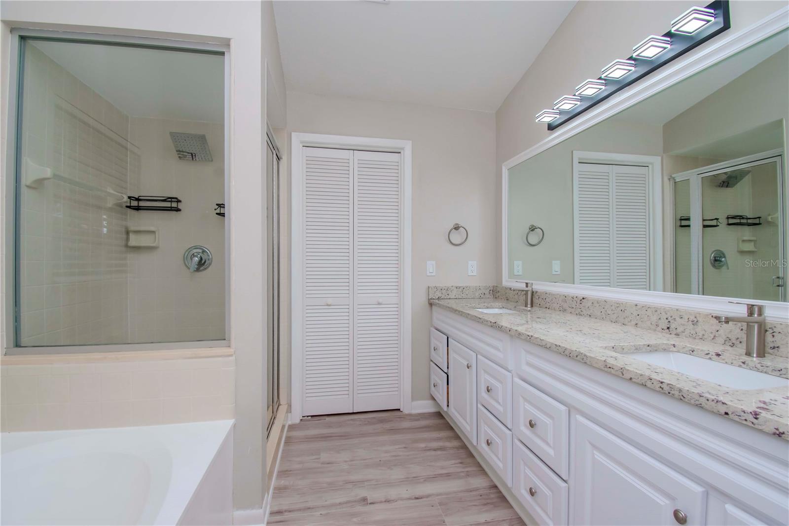 2511 ARBORWOOD DR