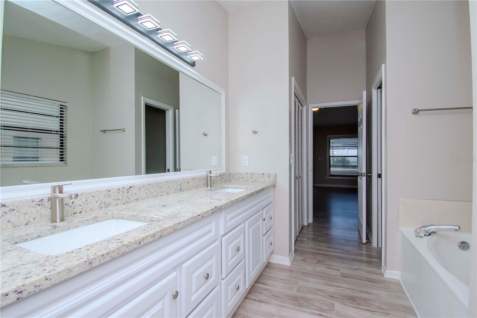 2511 ARBORWOOD DR